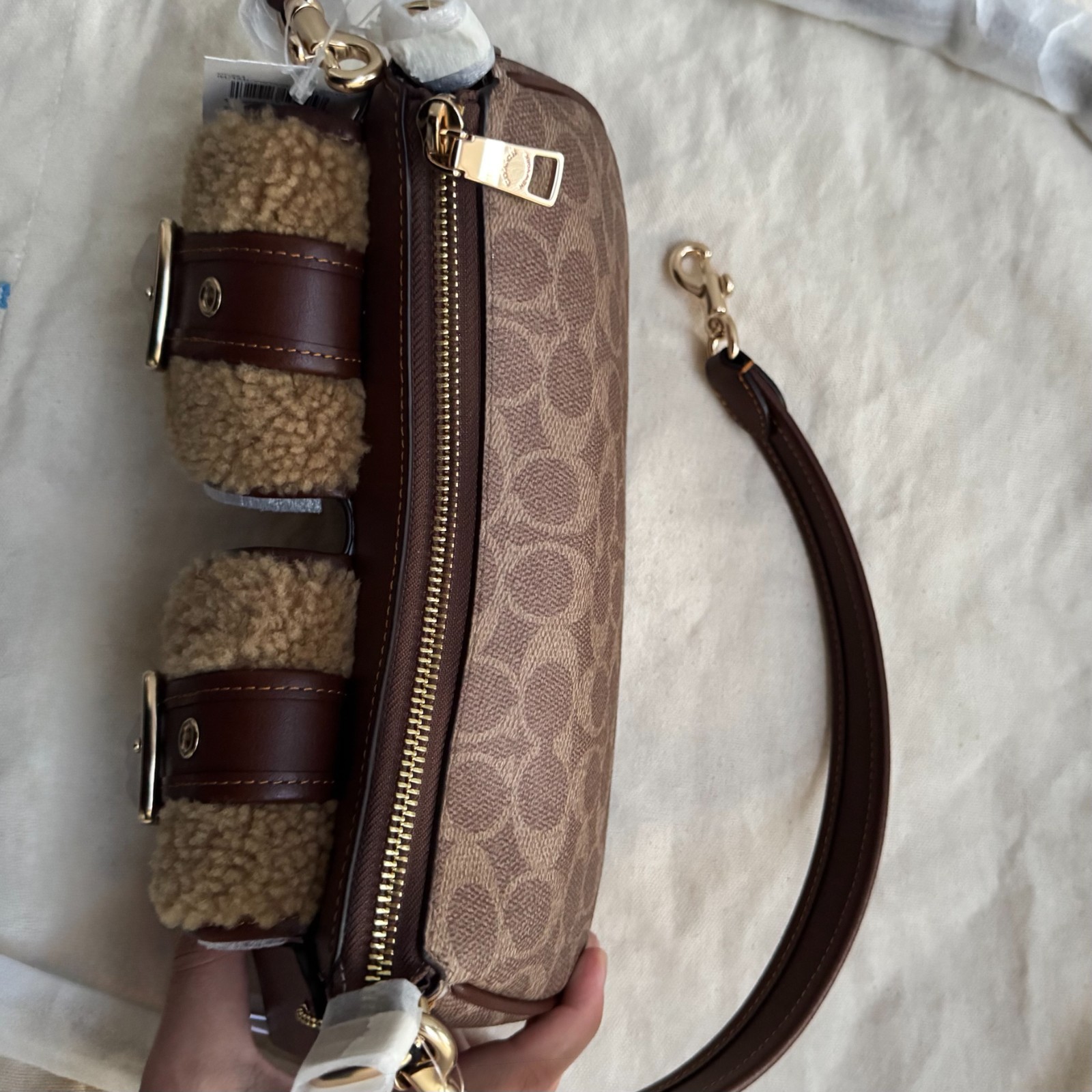 Coach Ashton Bag with Signature Canvas CCZ24 NEW