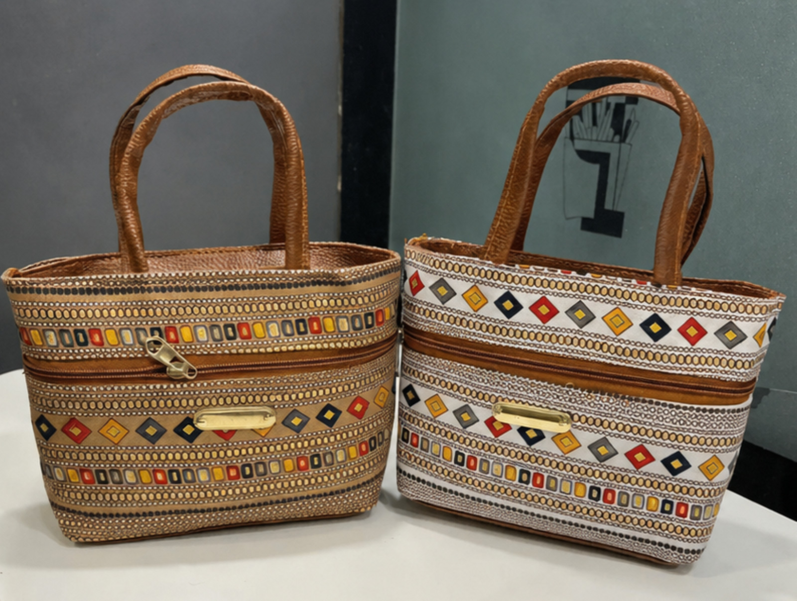 Boho Geometric Tote Bag, Tribal Print Shoulder Purse with Front Zipper Pocket