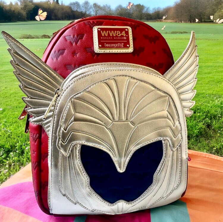 Loungefly + DC Comics Mini Backpack WONDER WOMAN Limited Edition NEW