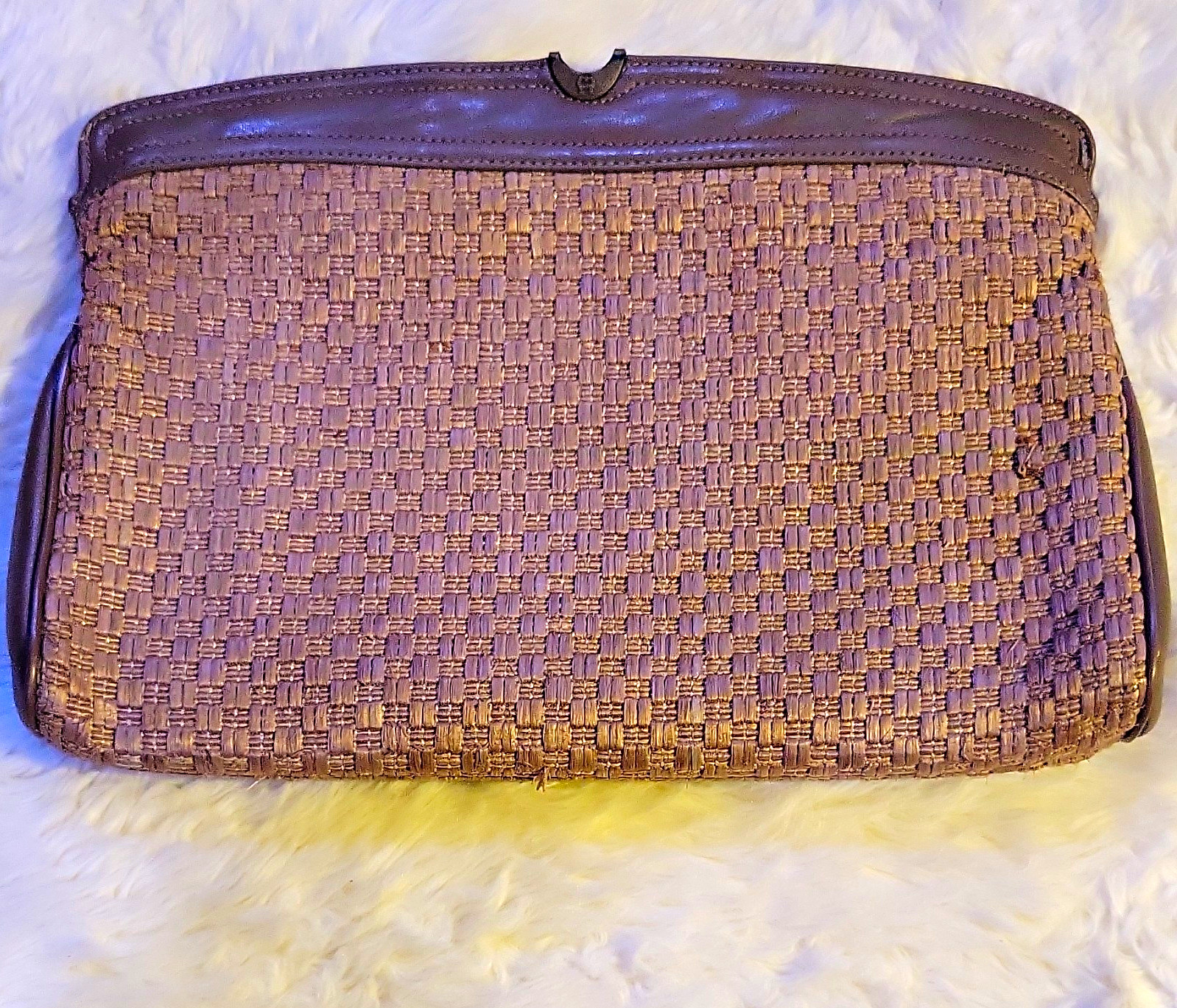Etienne Aigner Brown/Tan Woven Shoulder Bag Zip Closure Gold Hardware Pockets