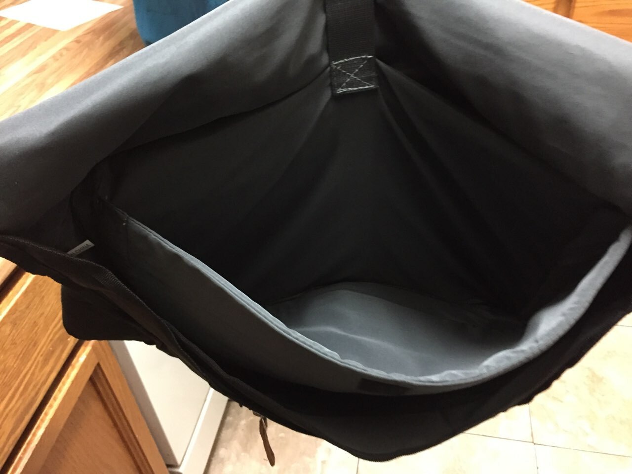 Clearance Sale black BAG MESSINGER High School Travel Laptop Rucksack Zipper NWT