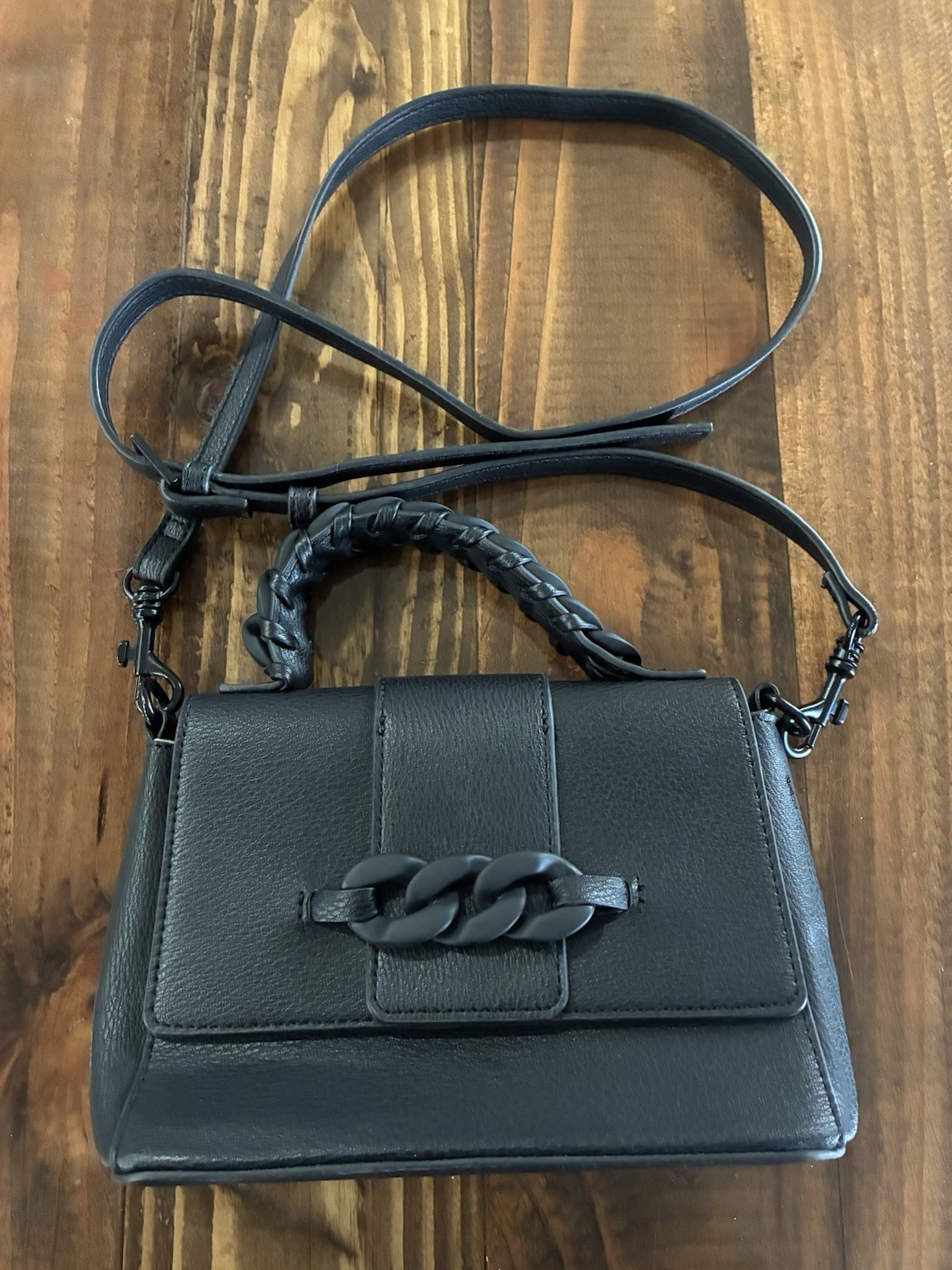 BCBGeneration Black Pebbled Shoulder Bag Braided Handle Chain Accent Magnetic