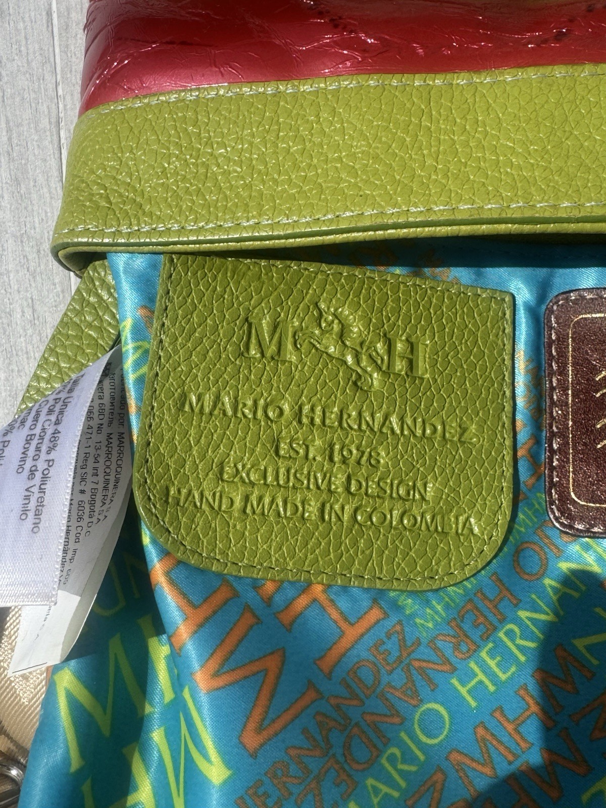 Mario Hernandez DeBilzan Tennis Art Crossbody Bag Colombia Bolso