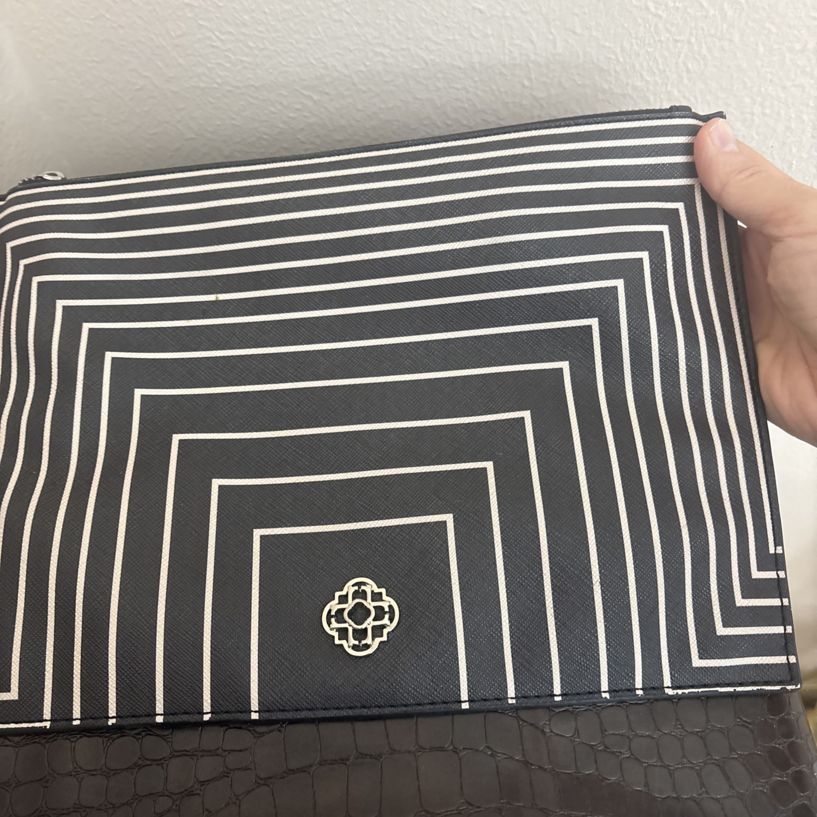 RAFE CELIA CLUTCH BAG BLACK/WHITE 8.5in#12in