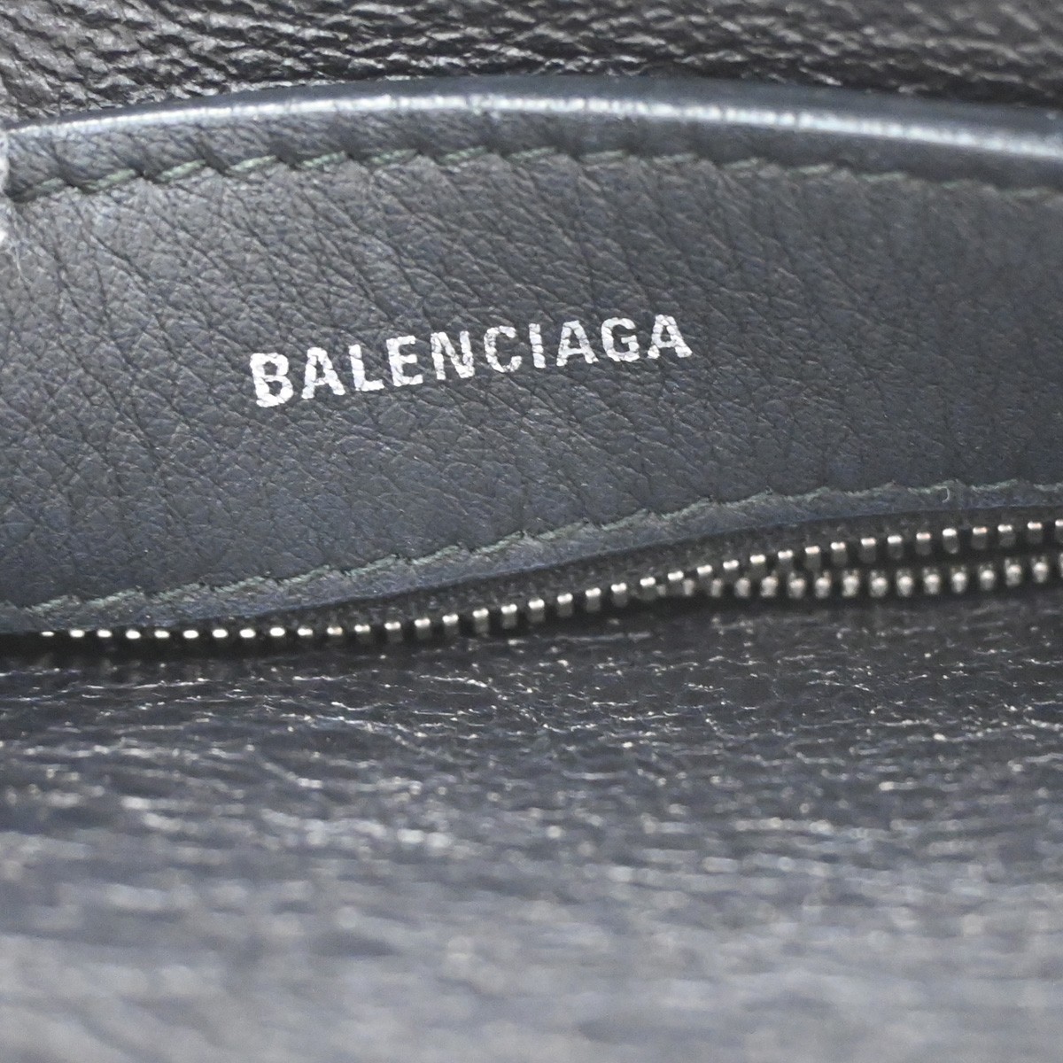 BALENCIAGA Logo Everyday Tote Hand Bag Leather Silver SHW 09CA906
