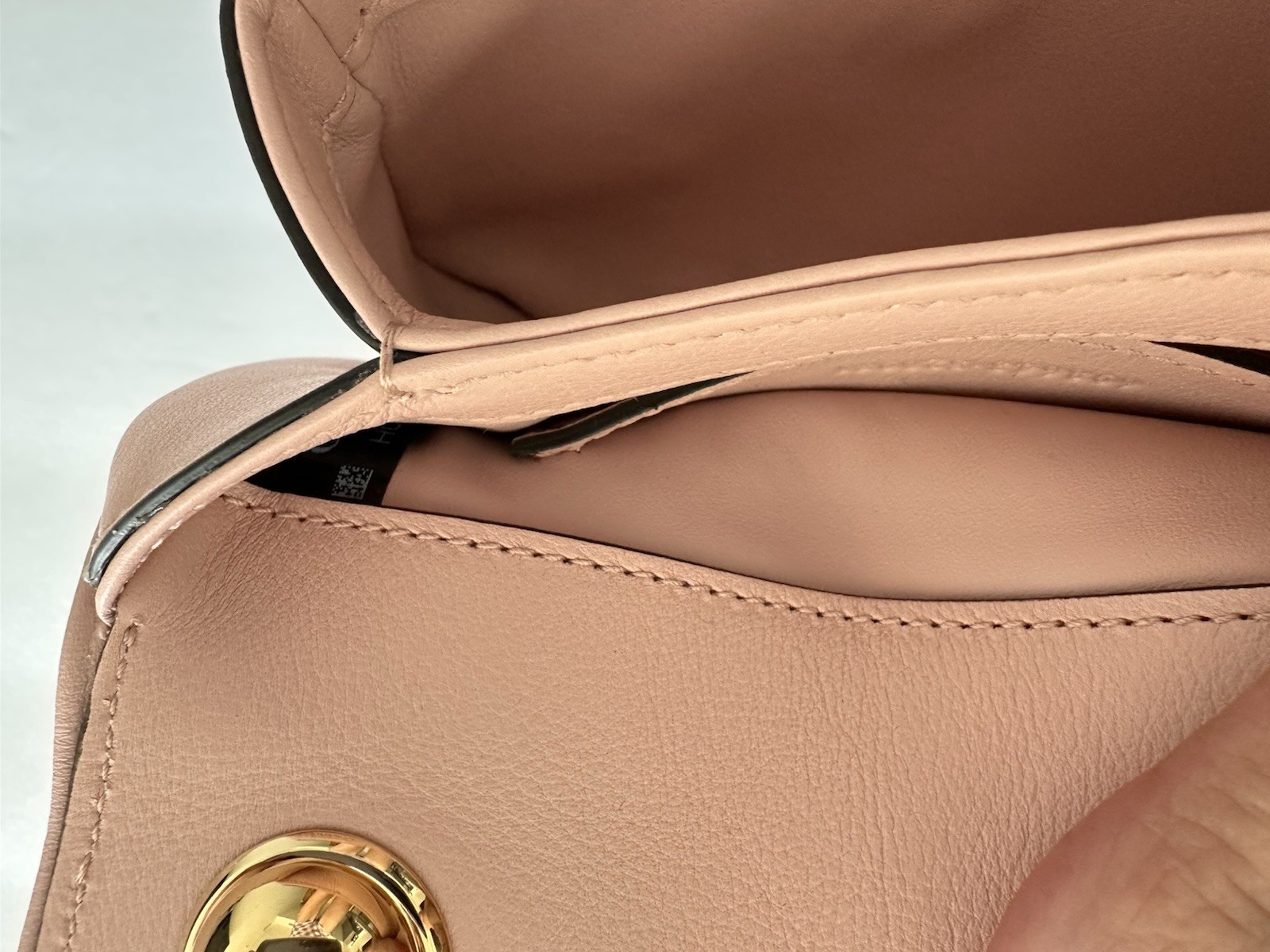 $3,200 Gucci Blondie pink Leather Crossbody Bag Come W 2 straps 698643 Full Set