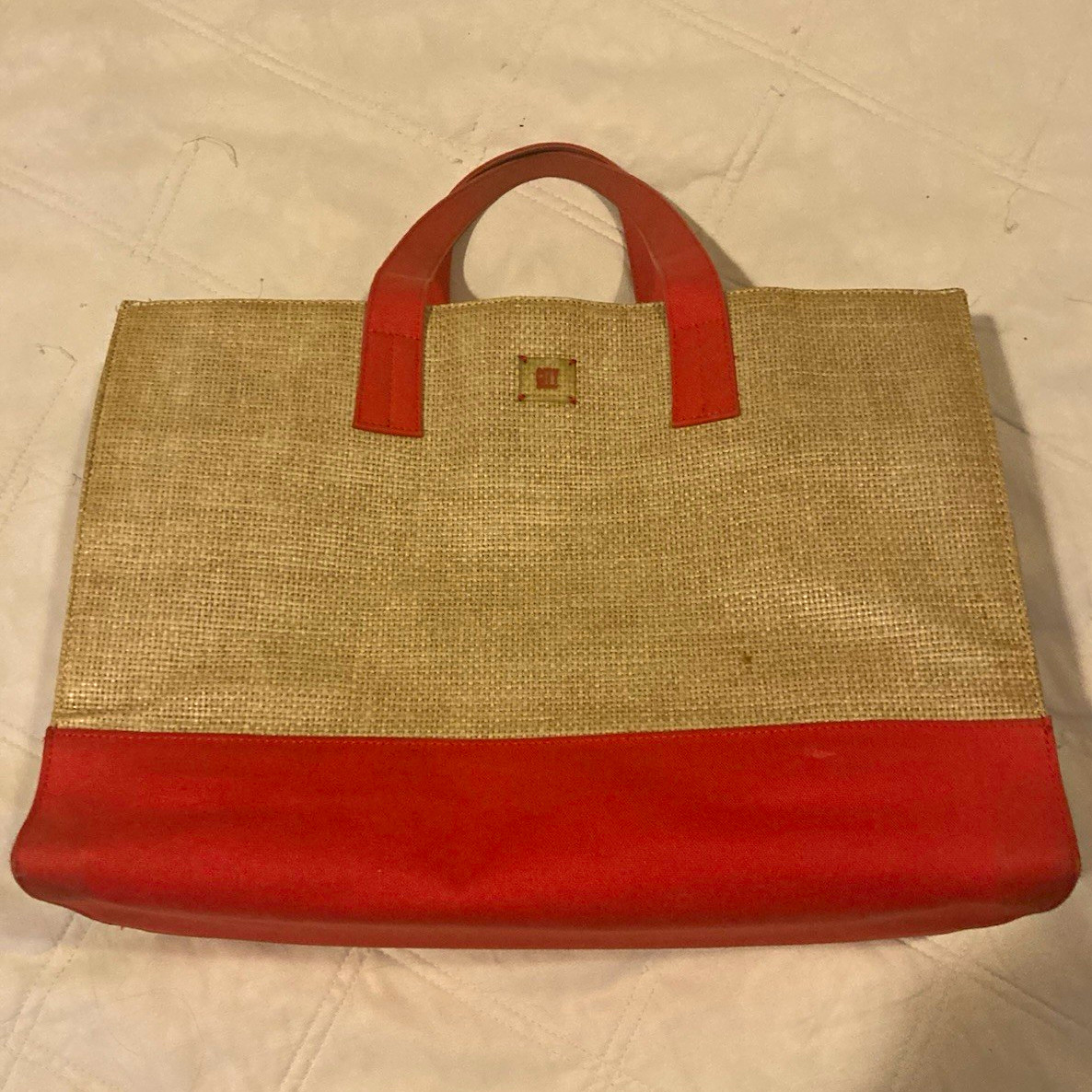 DKNY Beige/Red Tote Bag Striped Lining Inner Pockets Double Handles