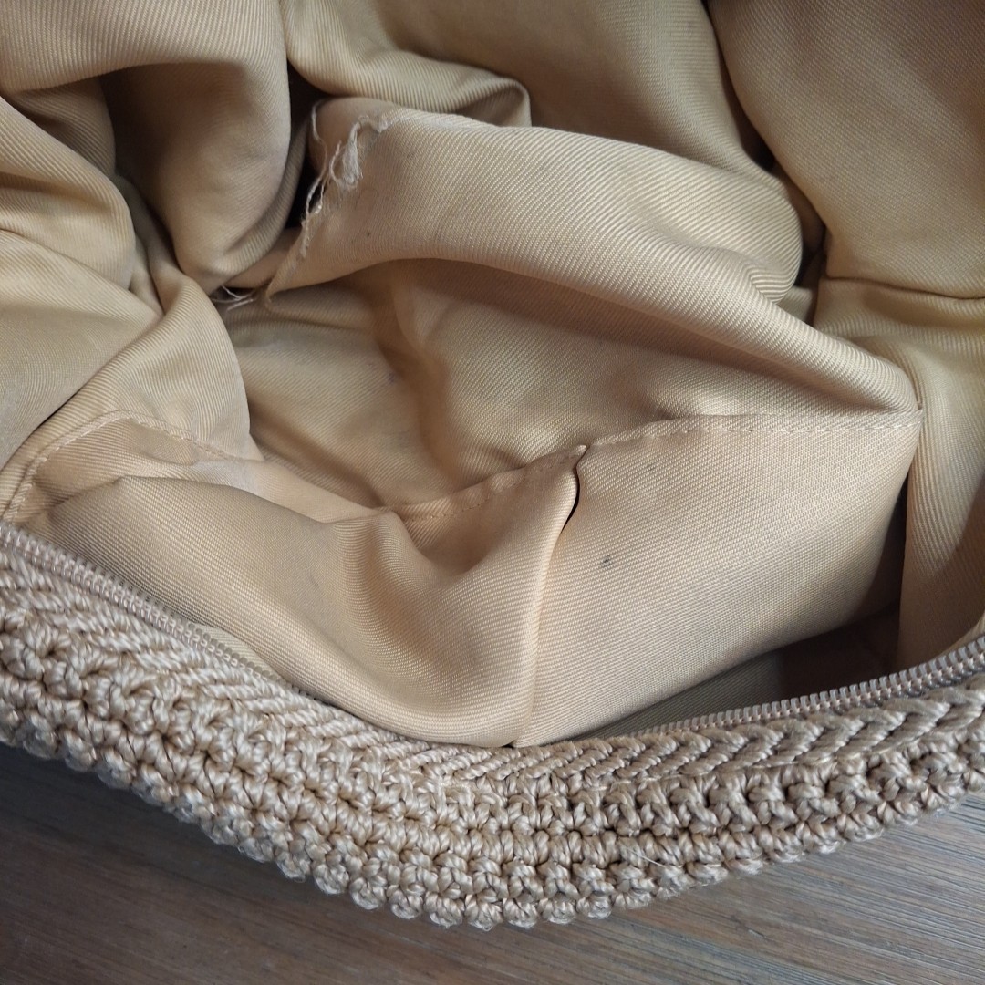 The Sak Los Indio Hobo Style Tan Crochet Medium Shoulder Bag Zip READ