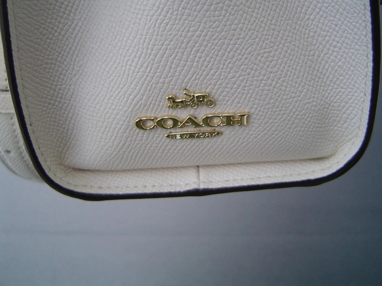 AUTHENTIC COACH CHALK CROSS GRAIN LEATHER TILLY TOP HANDLE SATCHEL
