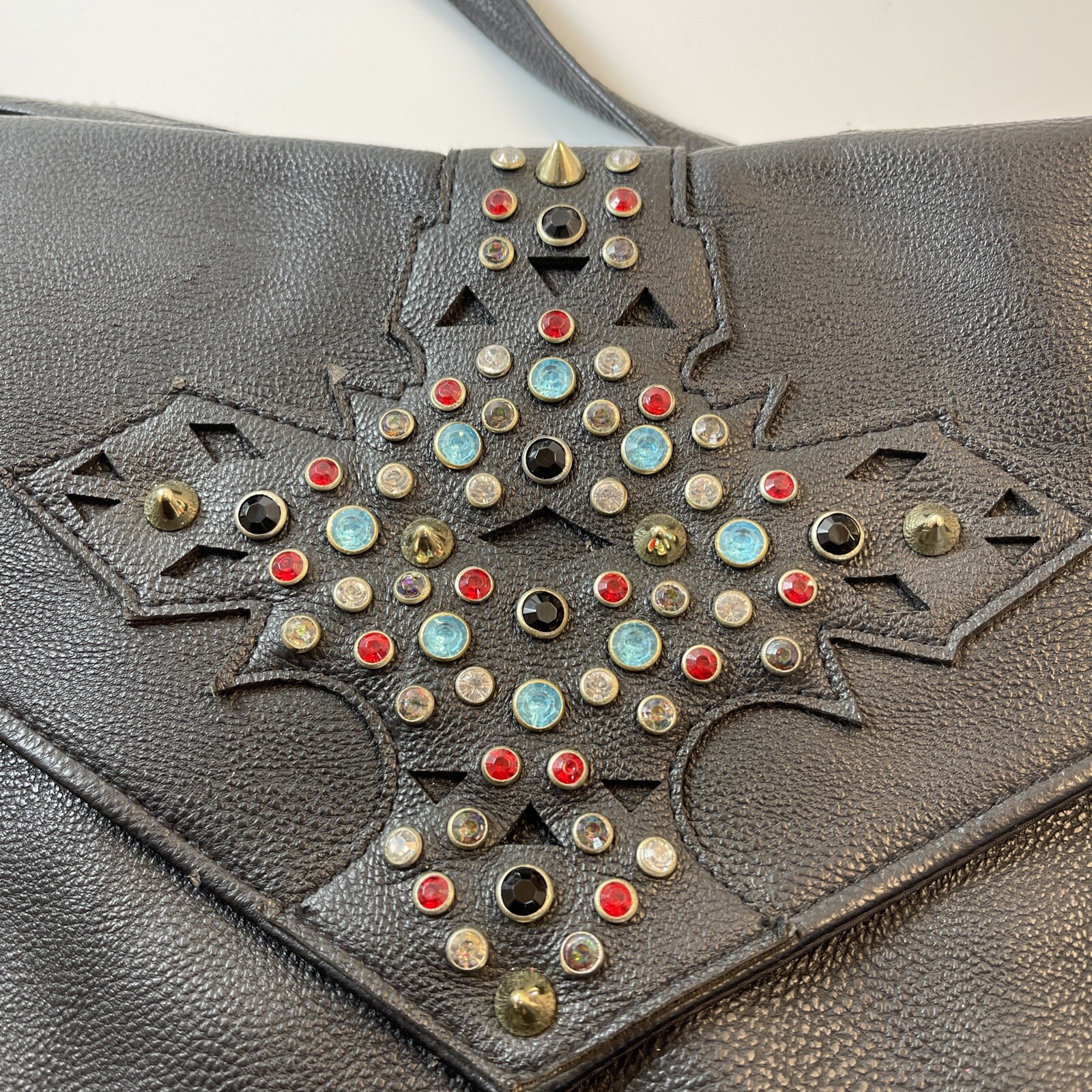 Crossbody Designer Fashion Purse Black Faux Leather Color Rhinestone Cross – NEW