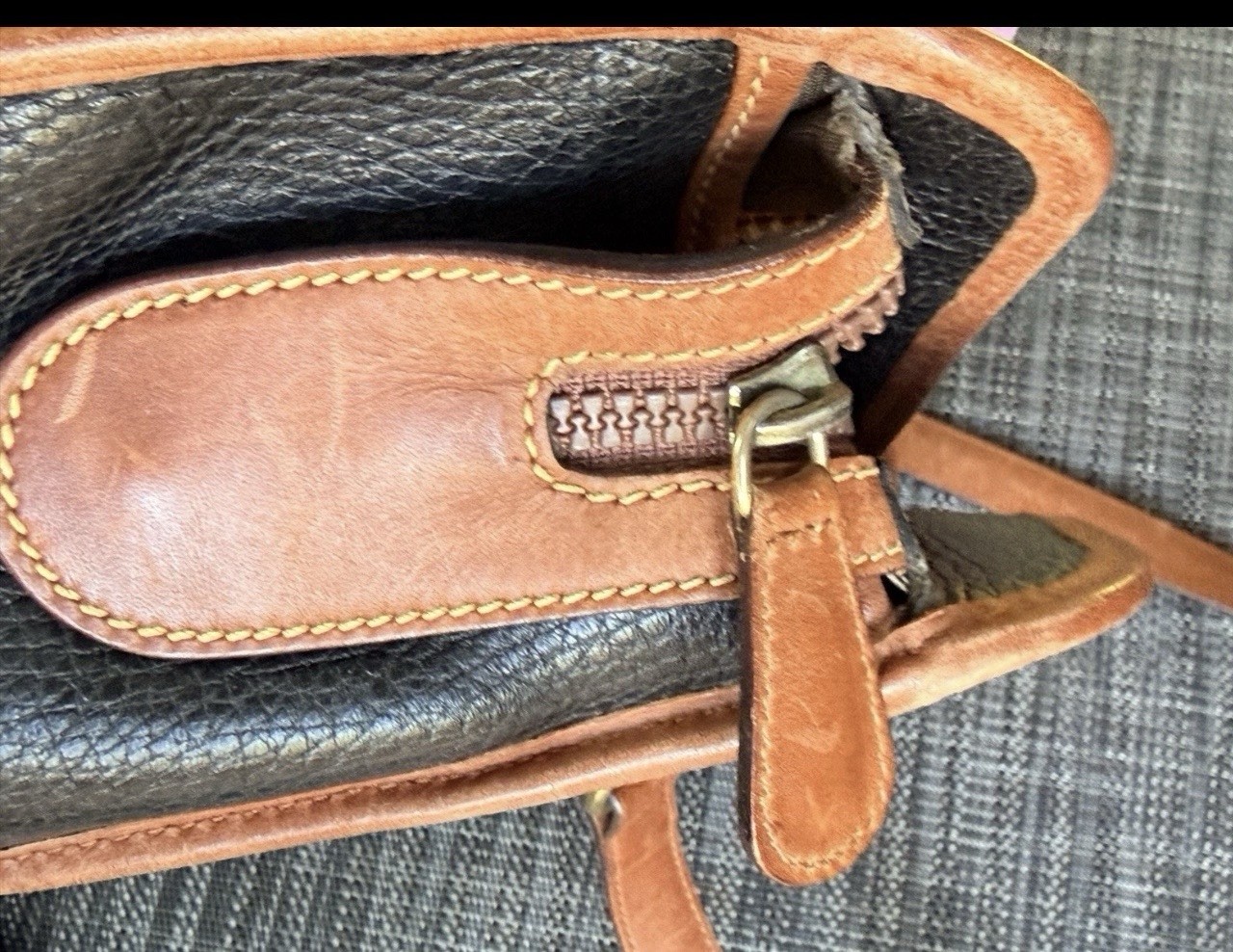 Vintage Coach Spectator brief