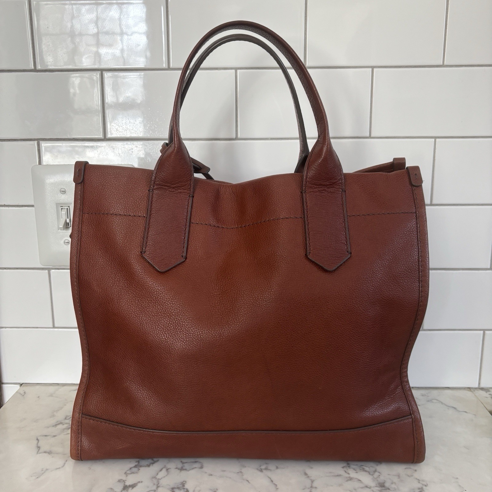 FOSSIL Medium Brown Leather KYLER TOTE BAG SATCHEL PURSE Shoulder or Top Handles