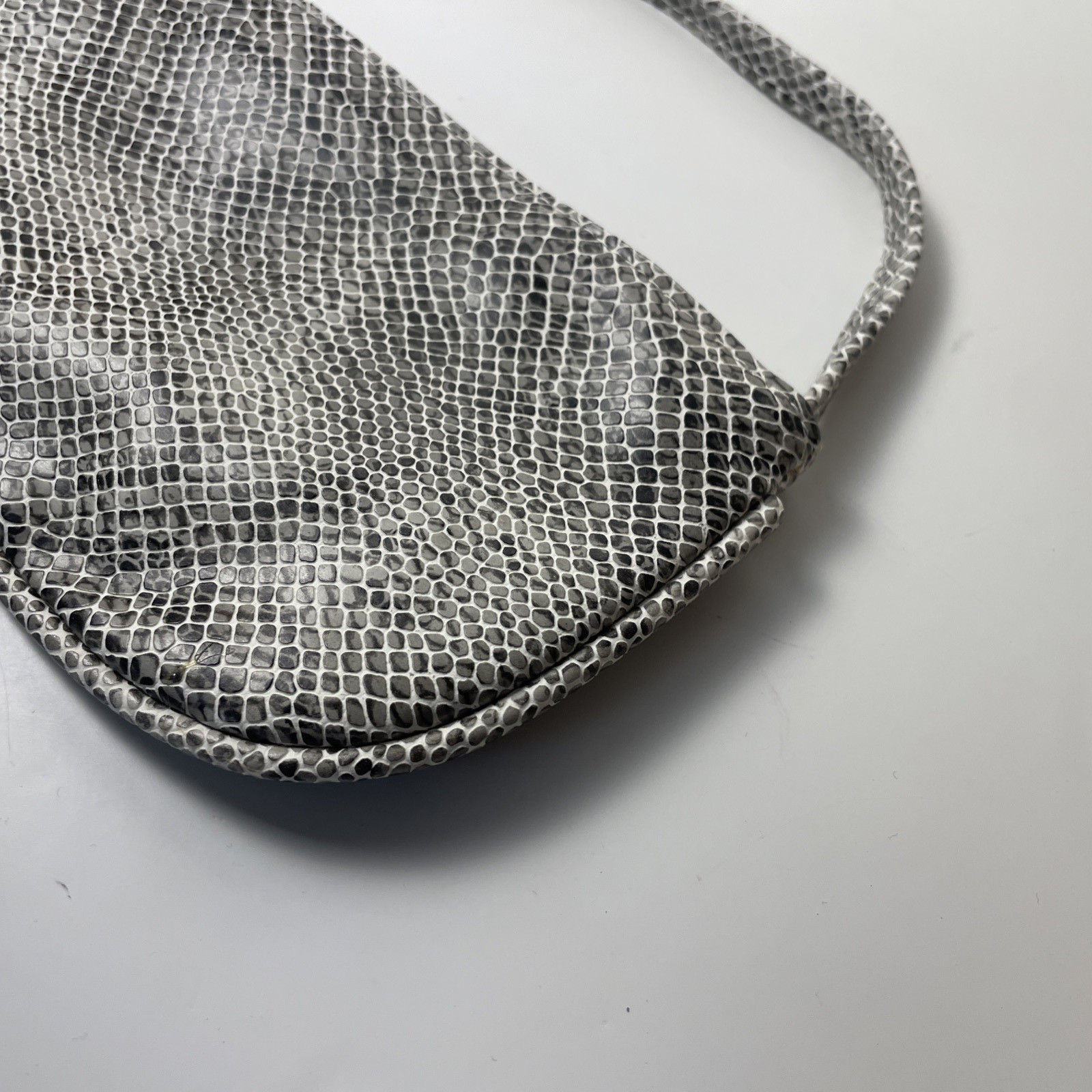 New Faux Snakeskin Clutch Purse Gray White Black Pattern 4×8” Evening Bag