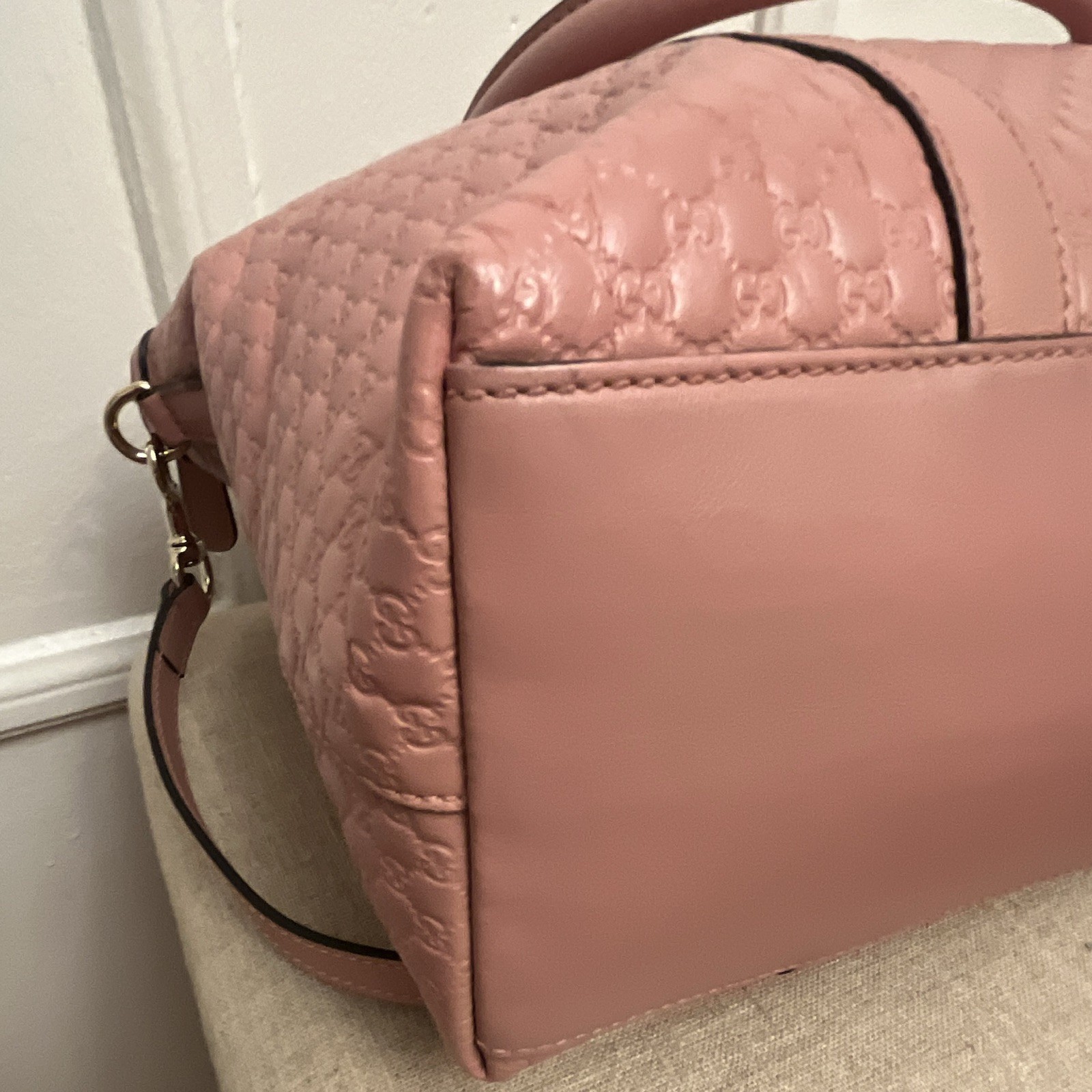 Gucci Pink Micro GG Satchel Top Handle Gold Hardware Zip W/ Detachable Strap