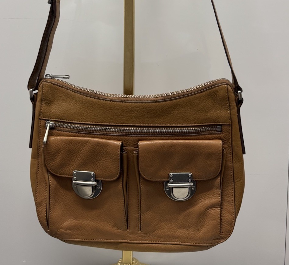 Fossil Riley Camel Cow Hide Leather Hobo Crossbody Bag Purse Buckle