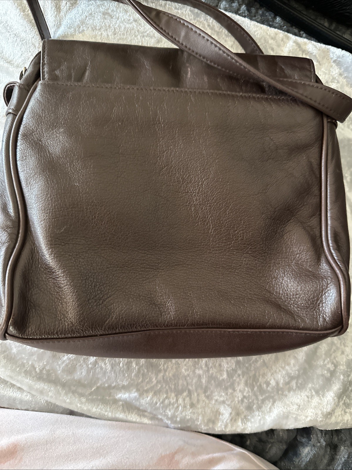 Croft & Barrow Brown Leather Crossbody Purse Women’s Shoulder Handbag Adj Strap