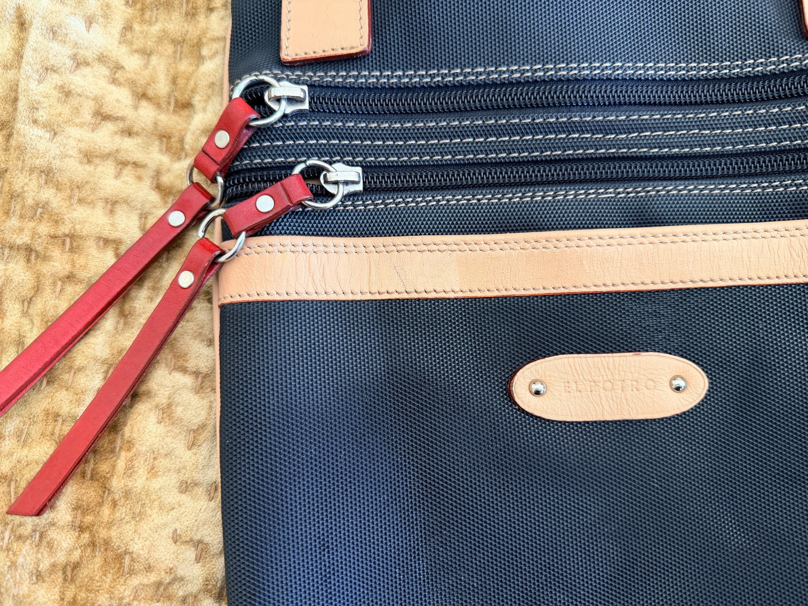 El Potro — Spain — Elegant Crossbody Purse Handbag