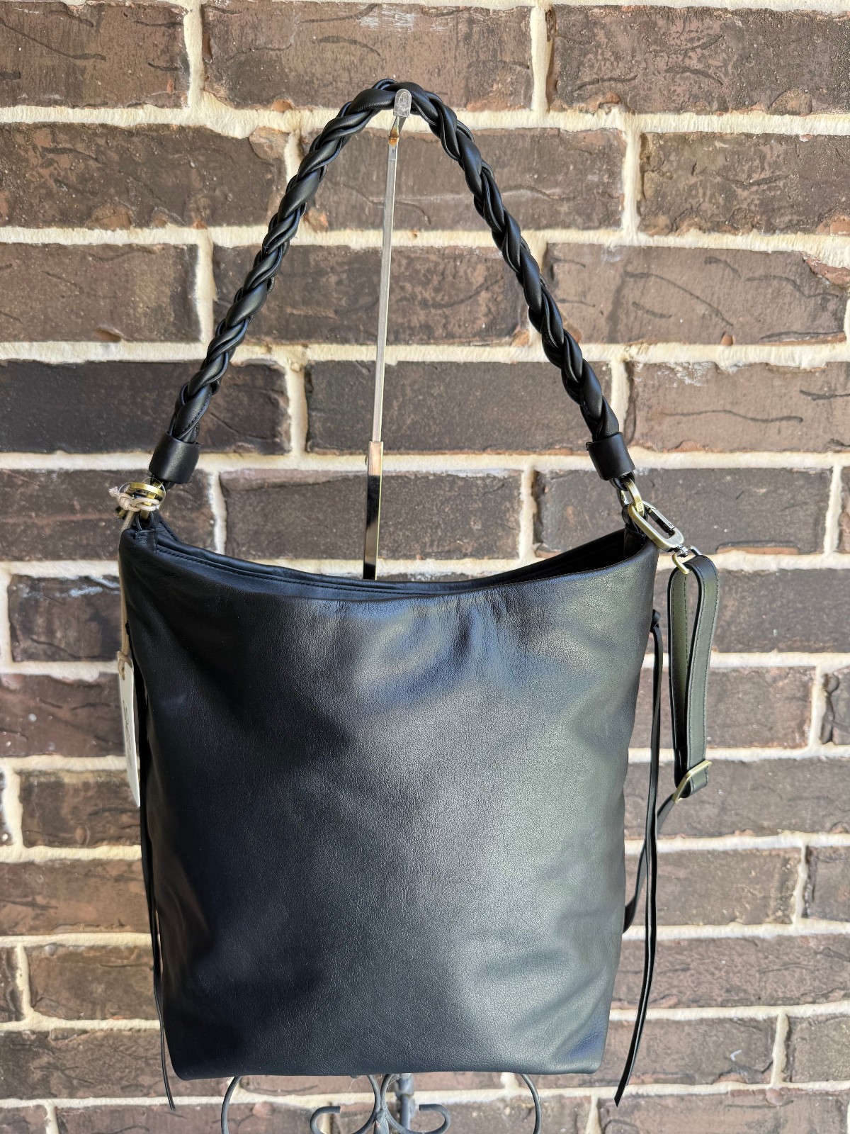 NWT $348 HOBO Lindley Hobo smooth soft Leather Black C/B Shoulder Bag