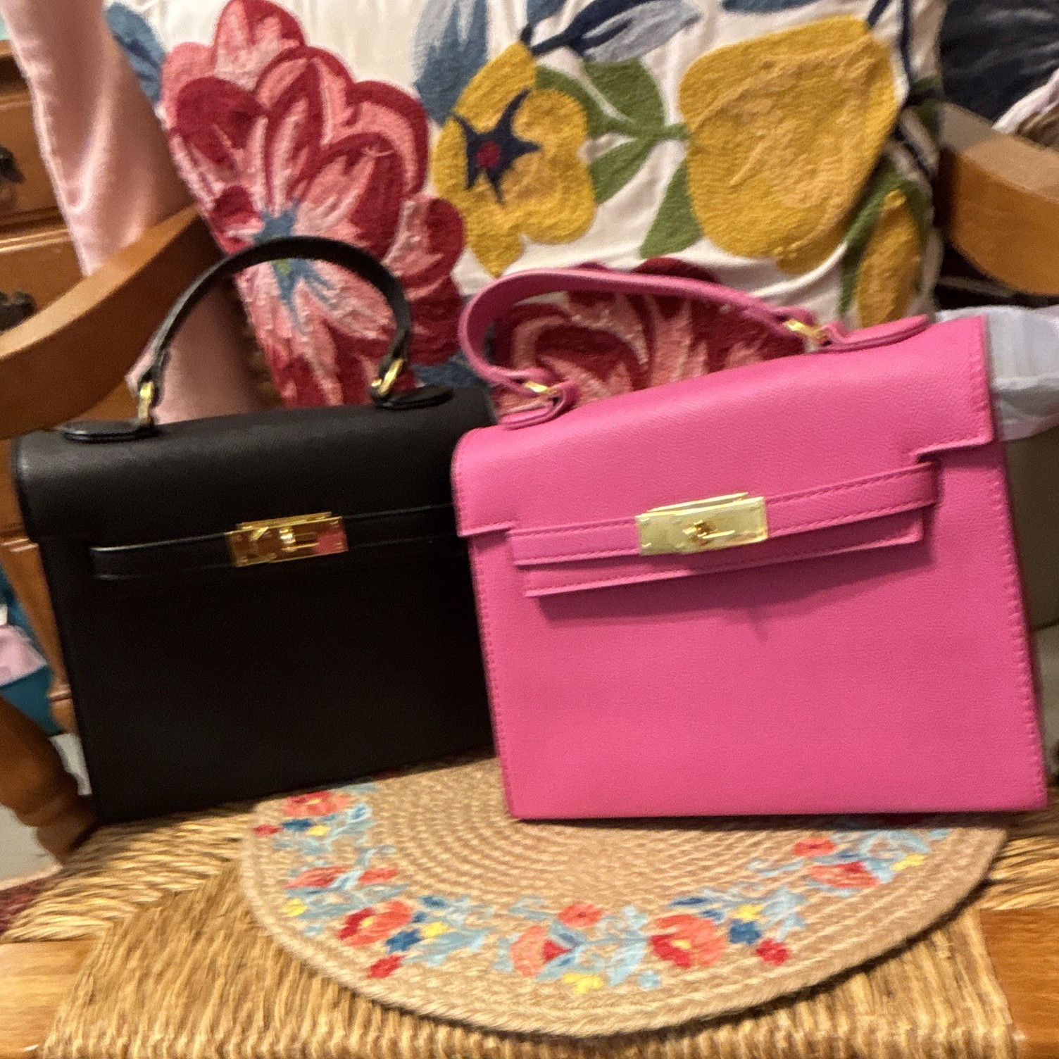 Women’s Pink Top Handle Bag Solid Rectangle Turn Lock Flap Gold HW Stitching