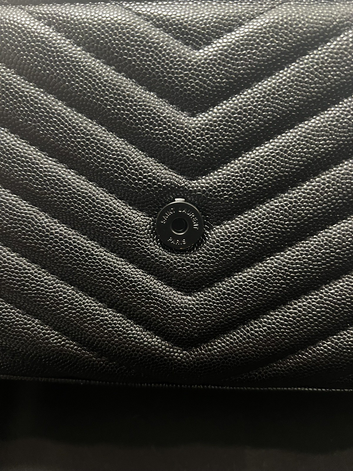 Saint Laurent YSL Quilted Chevron Envelope Shoulder Bag black, black Chain Strap
