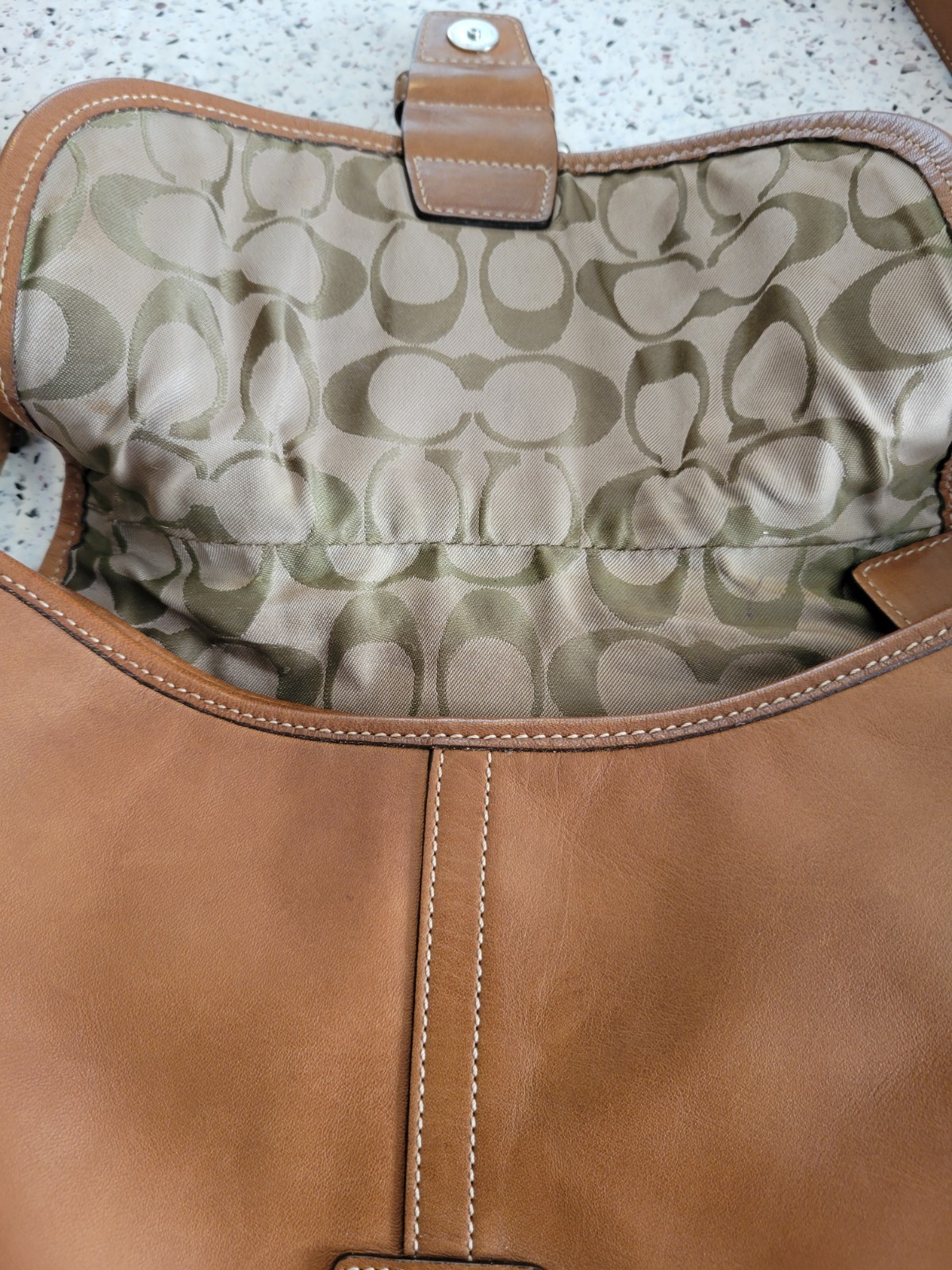 Vintage Coach Soho Leather Shoulder Bag Style 9480 Tan/Camel Leather