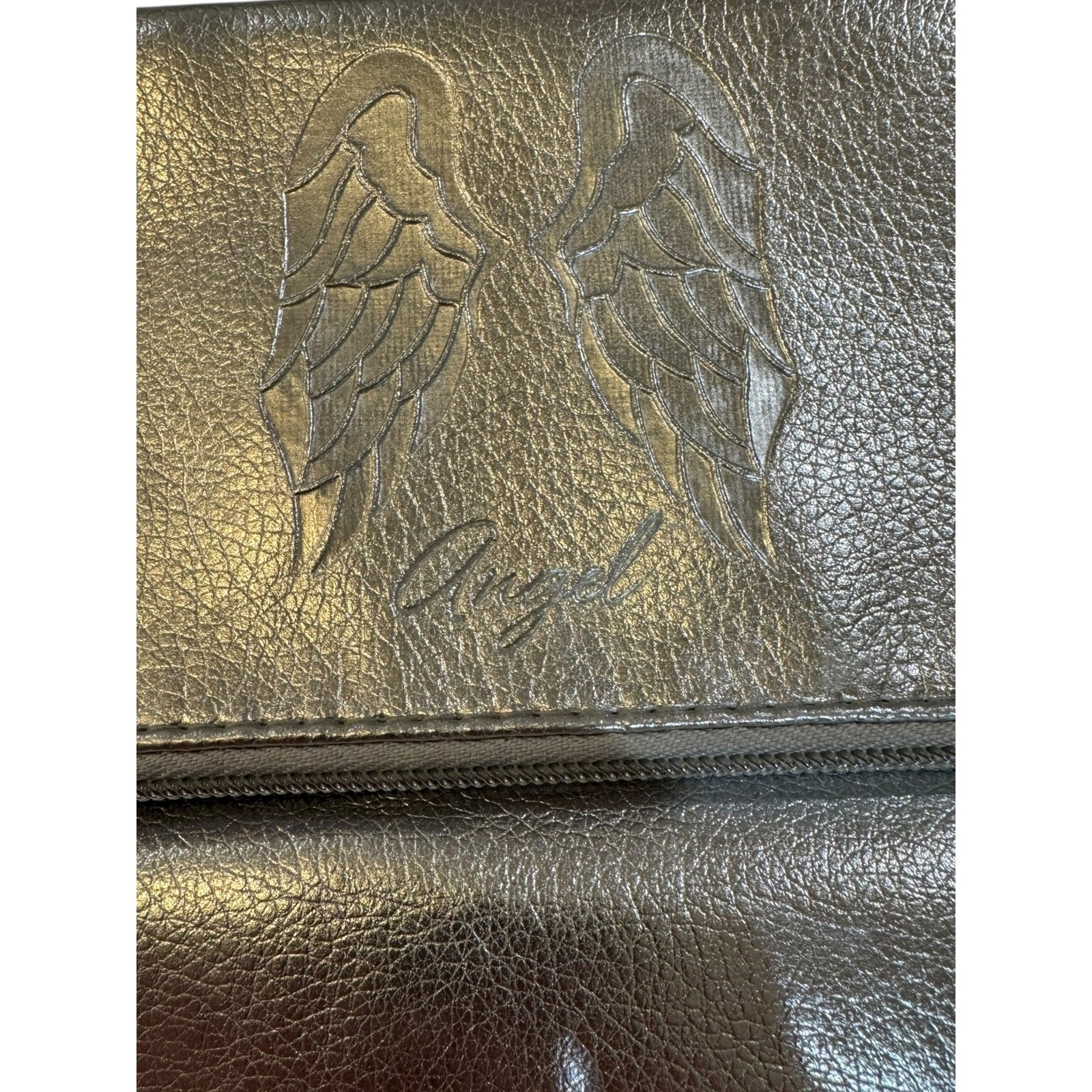 VICTORIA’S SECRET ANGEL WING METALLIC SILVER FOLD OVER CLUTCH HAND BAG PURSE