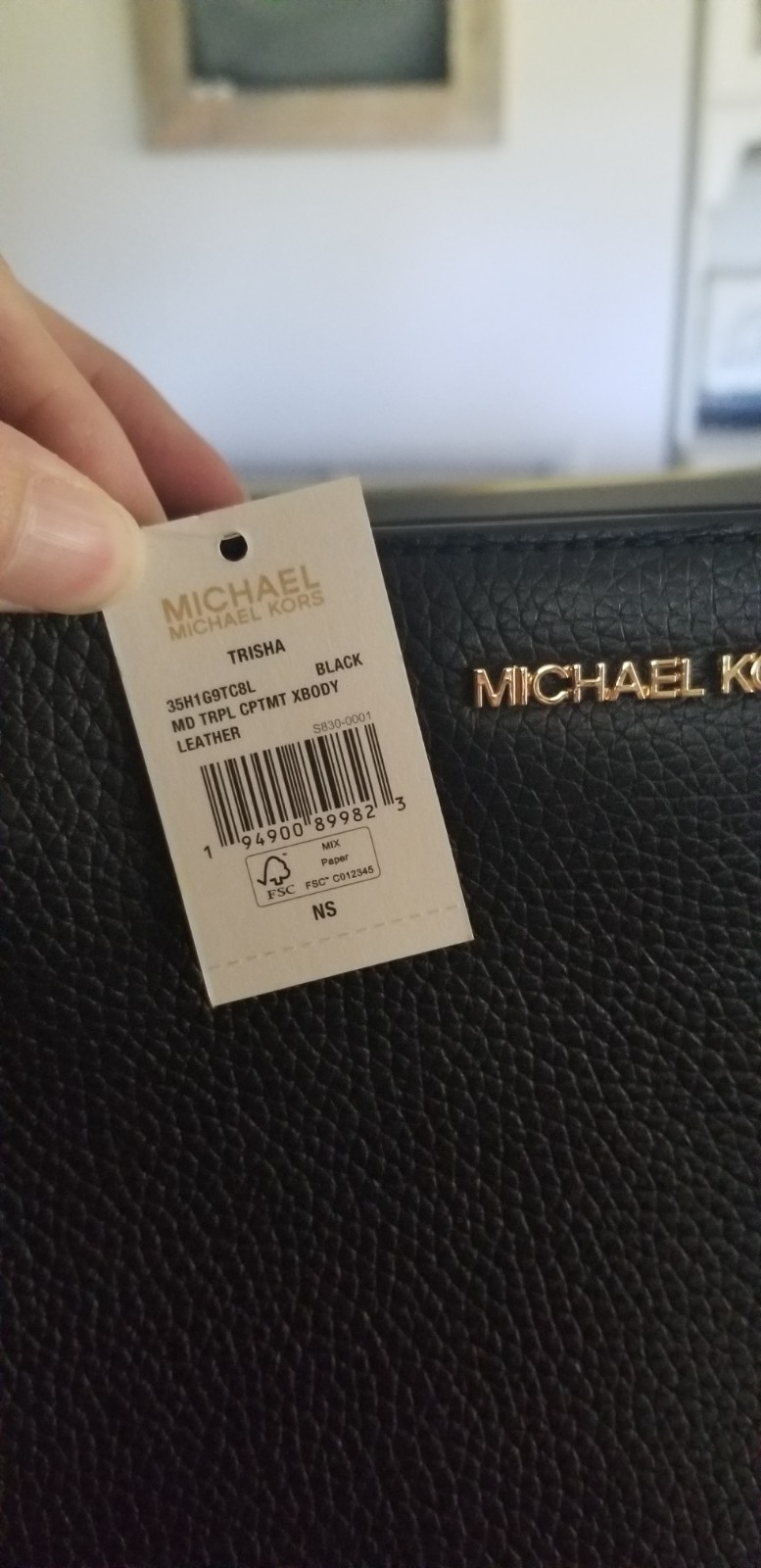 Michael Kors Trisha Triple Compartment Shoulder Crossbody Bag 35H1G9TC8L Black.
