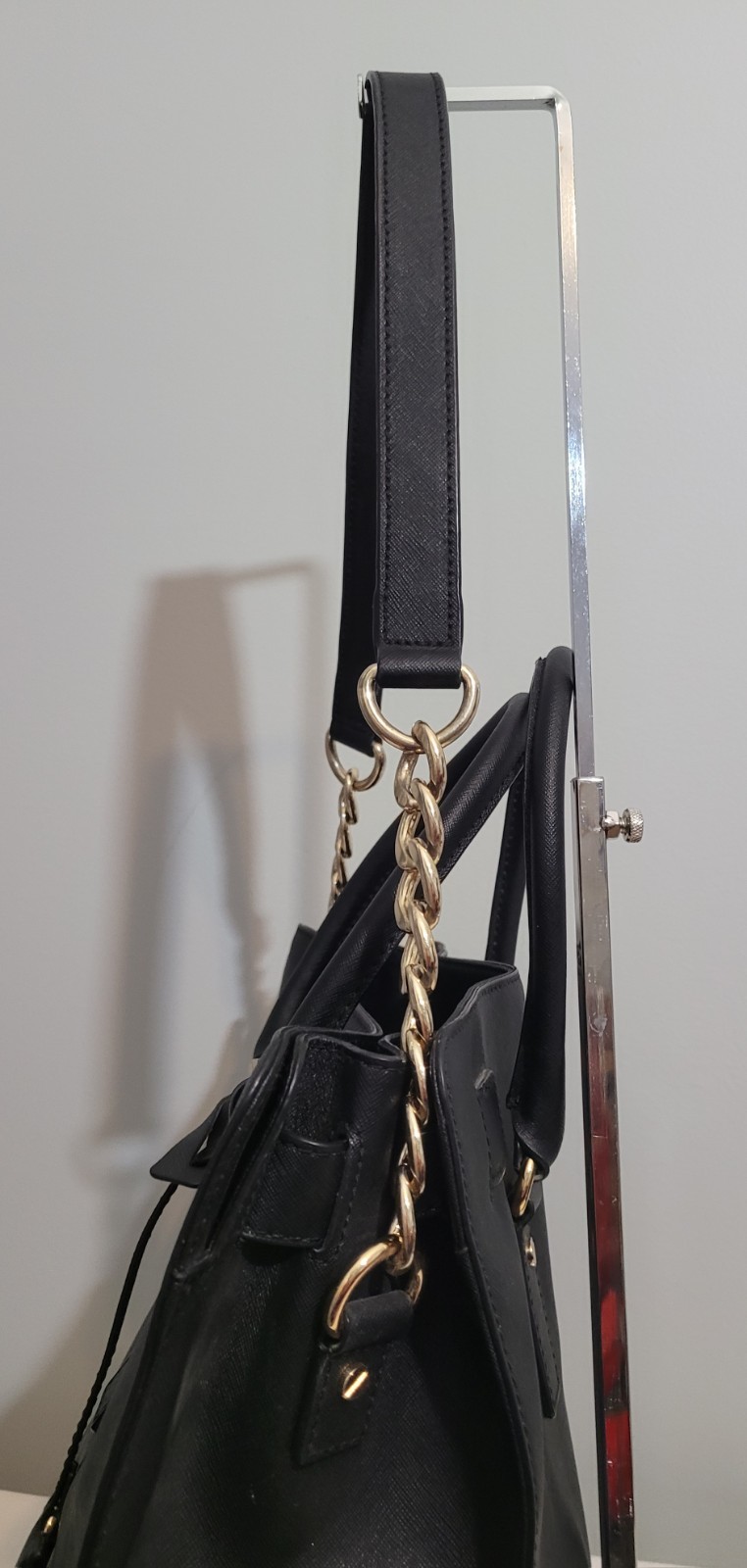 Michael Kors Hamilton Black Saffiano Leather Tote Shoulder Bag Lock Purse