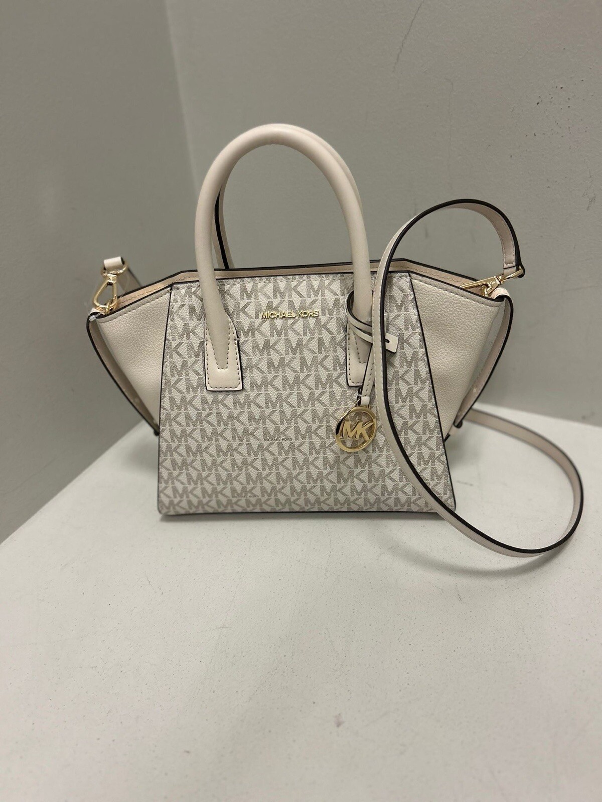 Michael Kors Small Ladies Satchel Purse Crossbody Bag Handbag Messenger Lt Cream