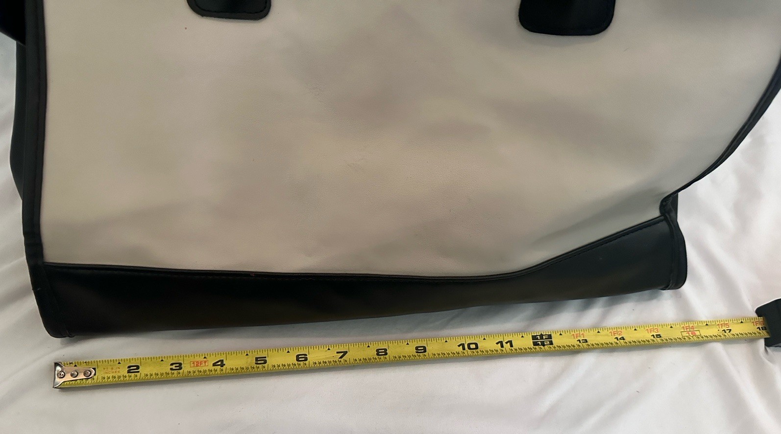 TANGER OUTLETS LARGE TOTE Purse Bag BLACK AND TAN – NEW No Tags