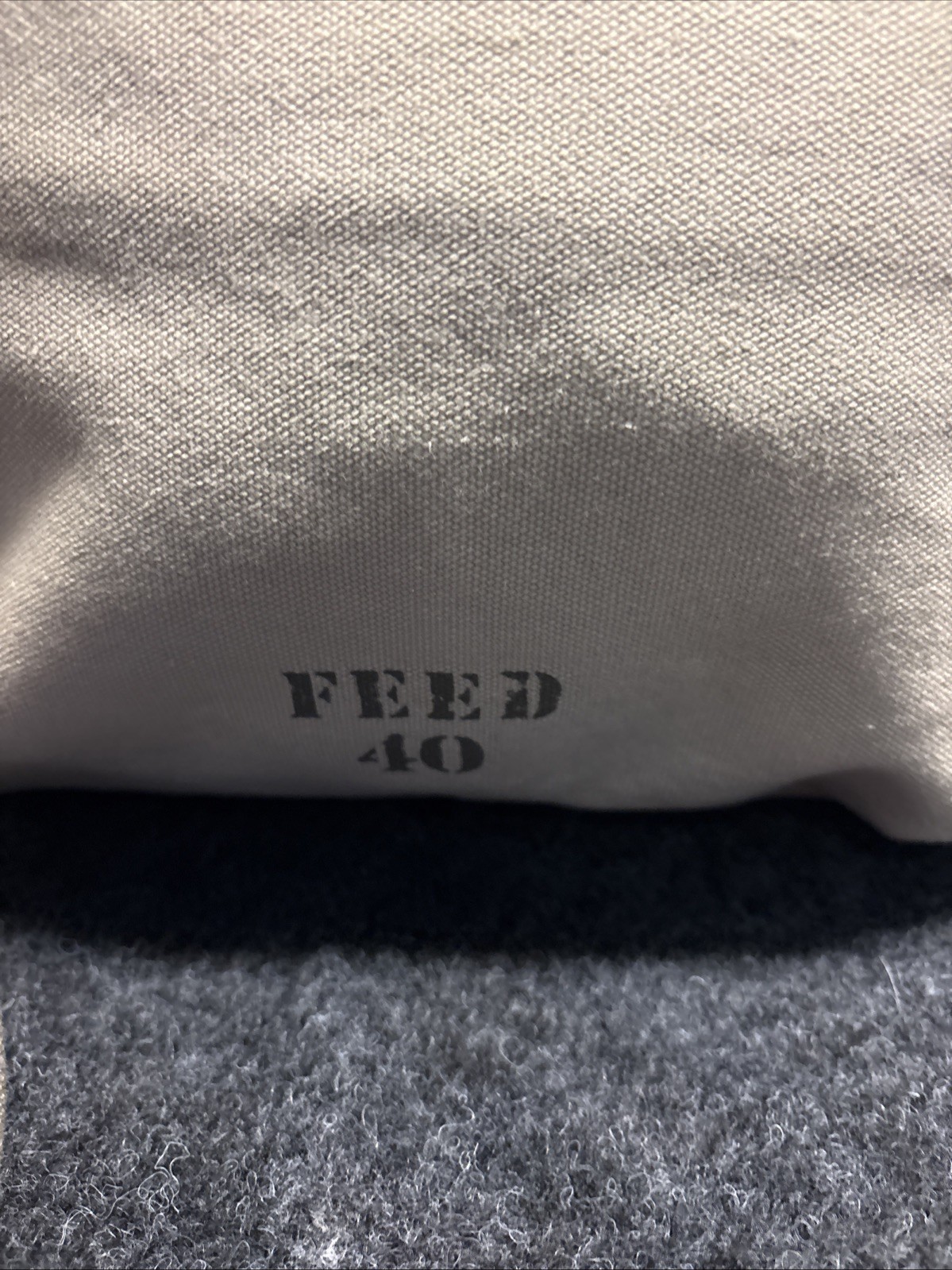 FEED 40 Beige & Green Canvas Crossbody Bag Long Strap Magnetic Closure