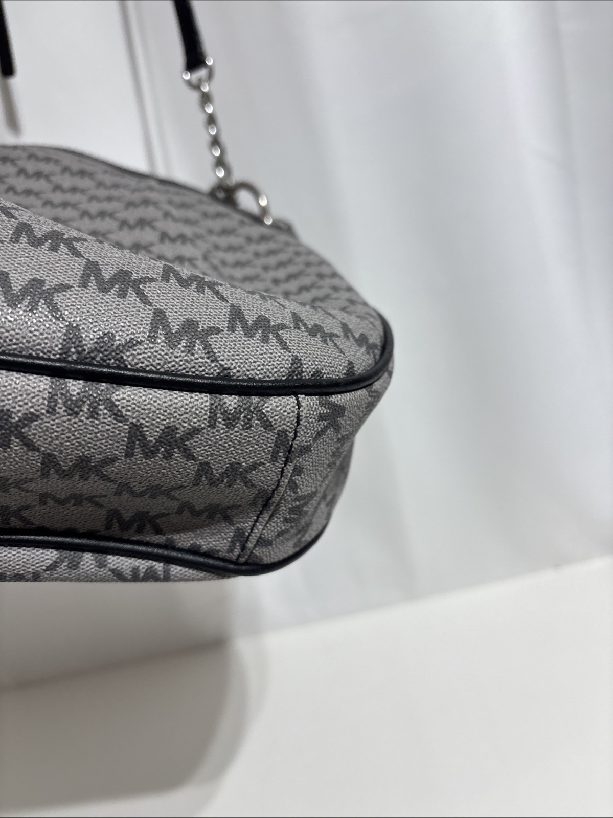 Michael Kors Jet Set Large Convertible Bag NAT/ACORN Style Grey&Black Silver