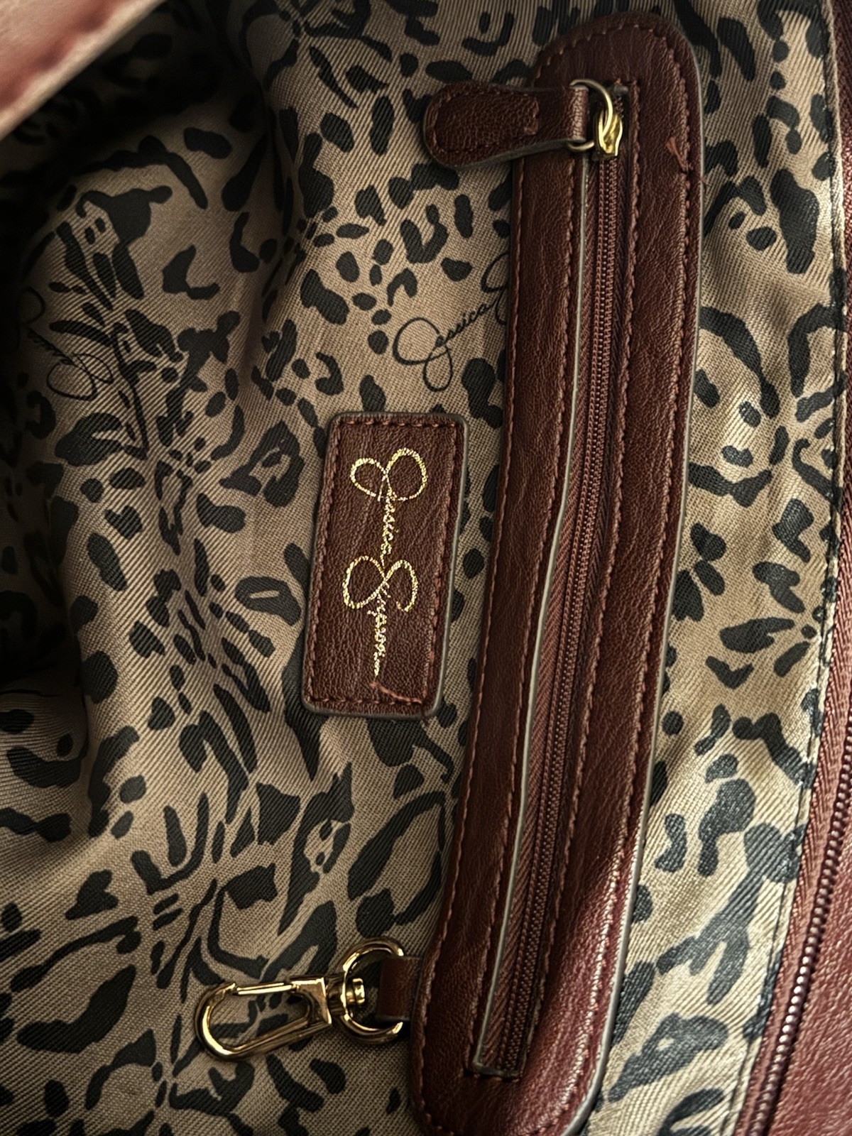 Jessica Simpson Burgundy Large Crescent Shoulder Bag Zip Gold Animal Print Lined