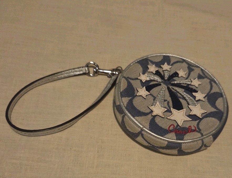 Coach Fireworks Coin Purse White Stars 4″ Bag Clutch