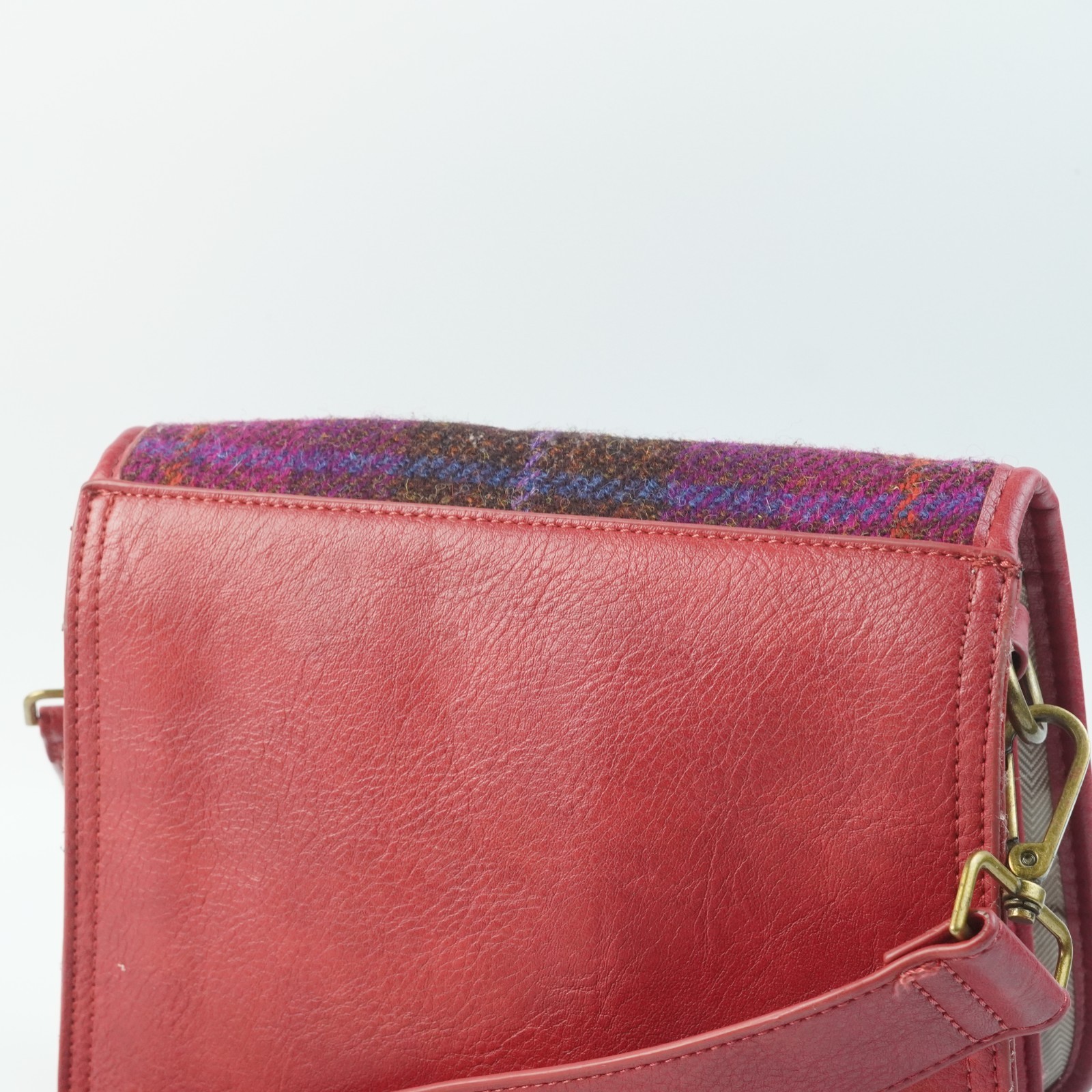 Islander Harris Tweed Saddle Bag Crossbody Fuchsia Red Plaid Tartan Wool Purse