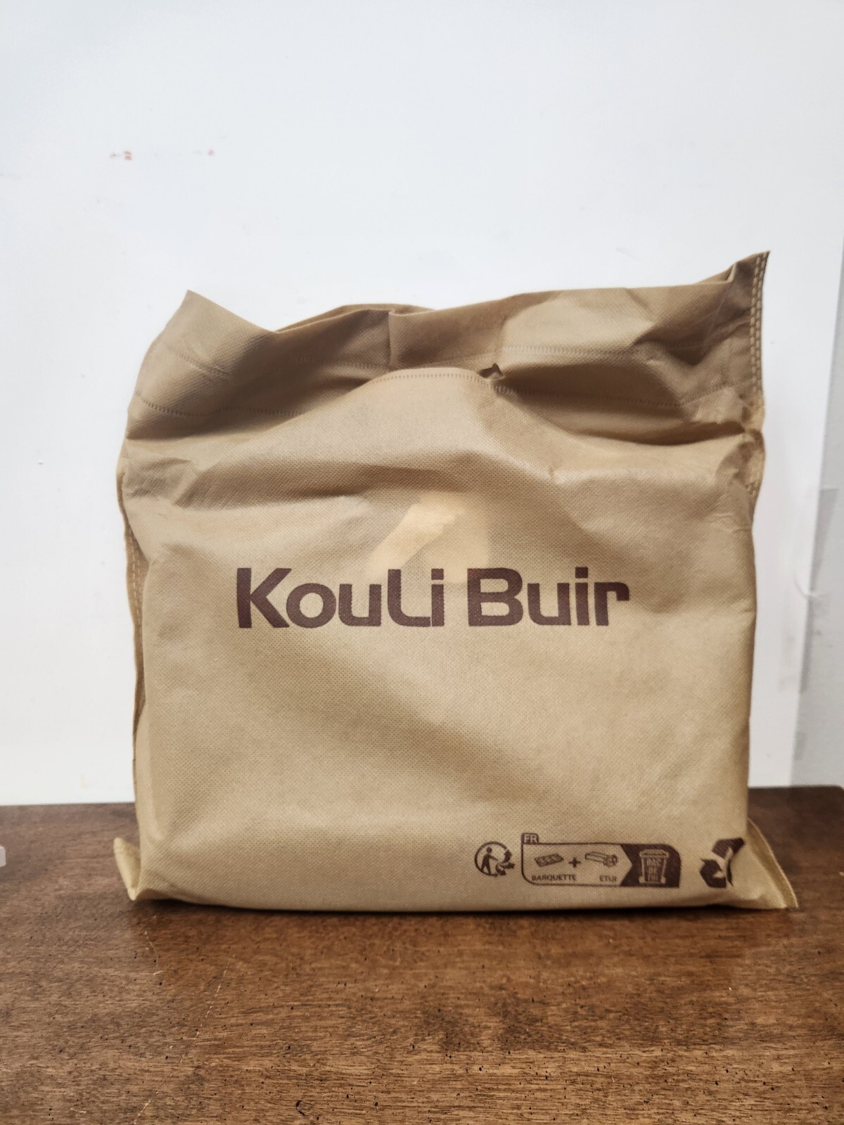 NEW KOUlLI BUIR CROSSBODY PURSE – ORIGINAL PACKAGING