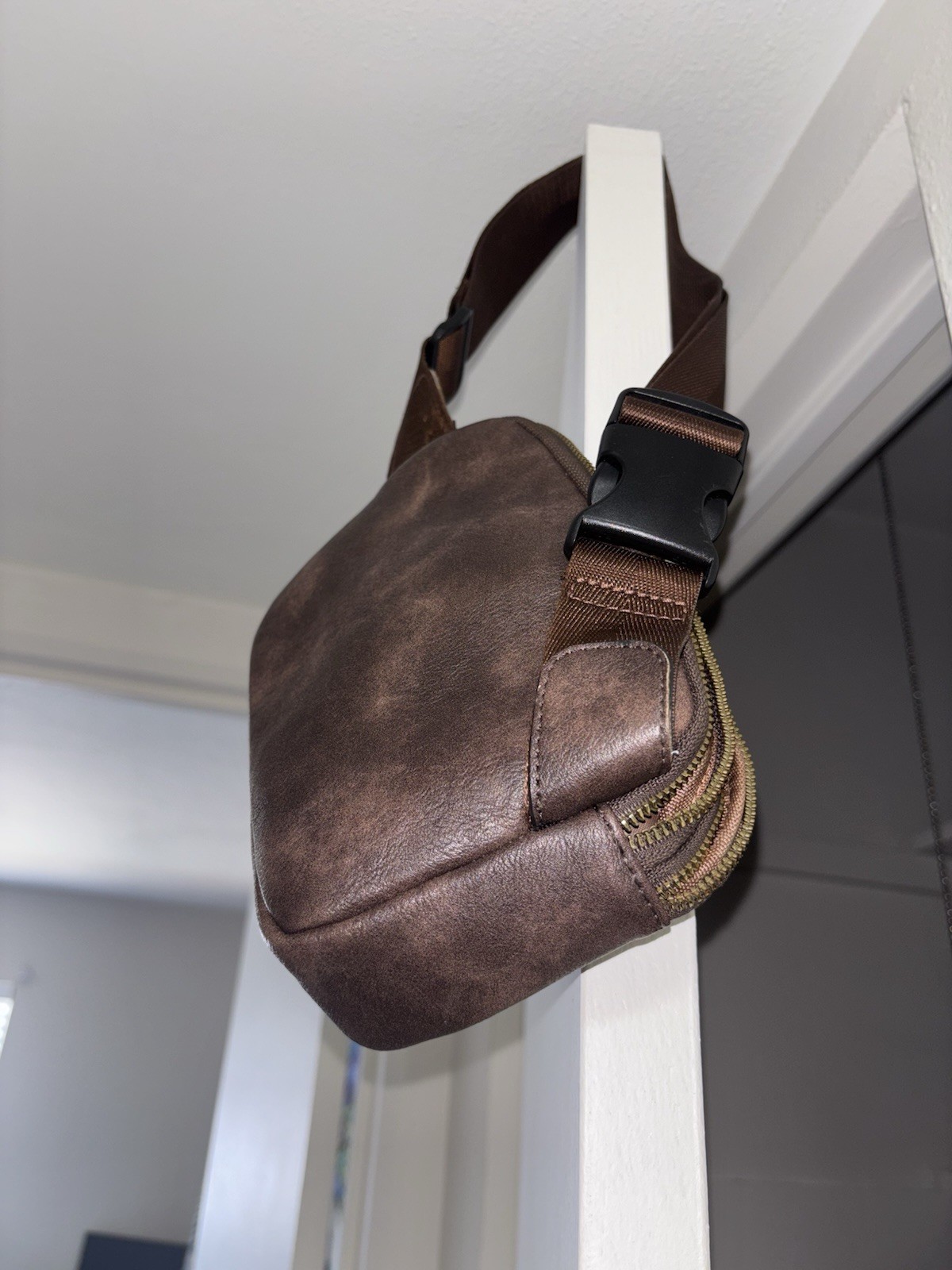 Bag Lot 2 Small Brown Pleather & Cotton Crossbody Missing Strap Small