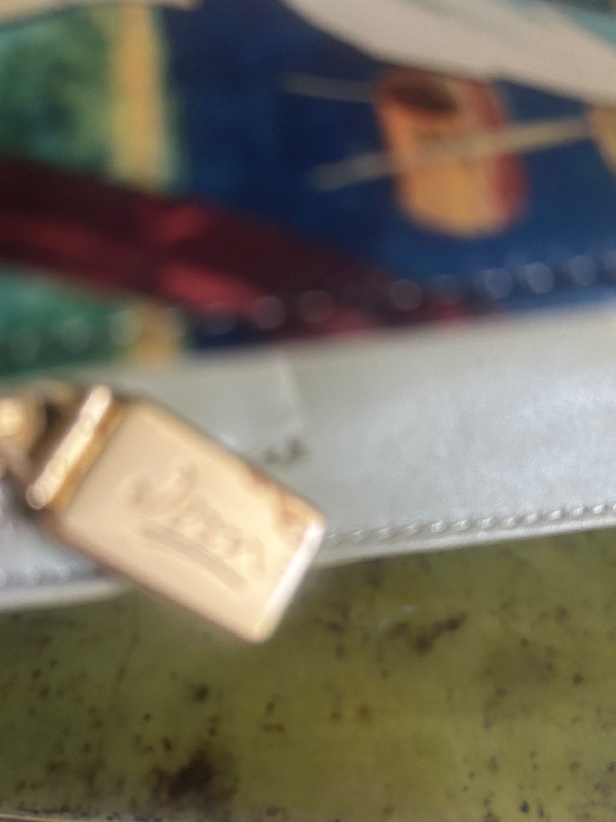 Women’s Handbags Dooney and Bourke Icon