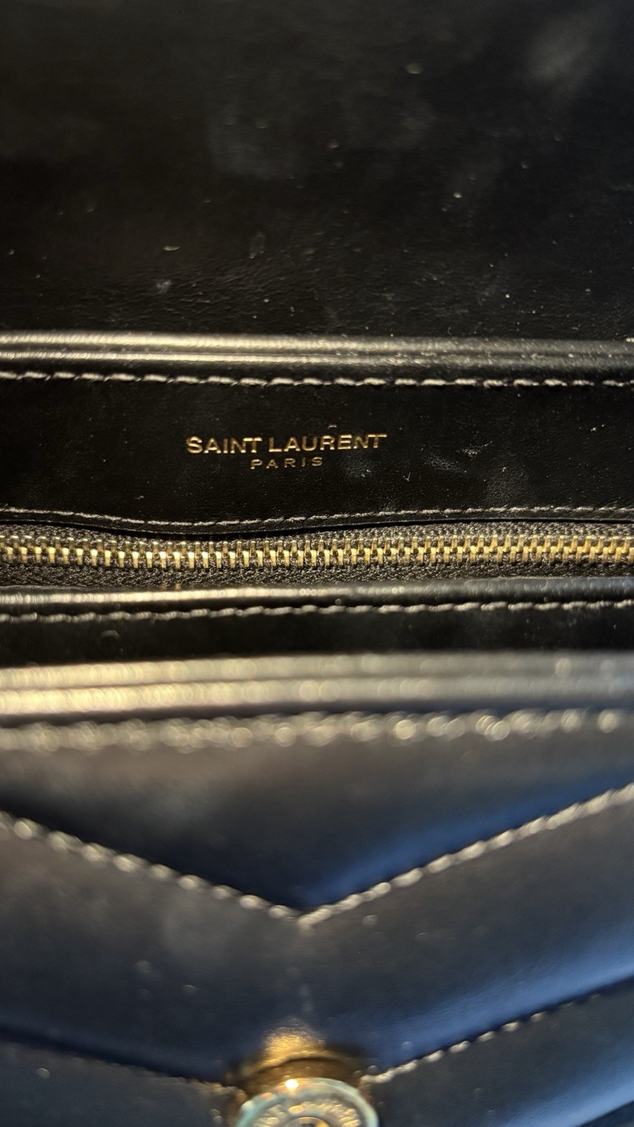 Excellent Condition Saint Laurent LouLou Toy Leather Shoulder Bag In Black