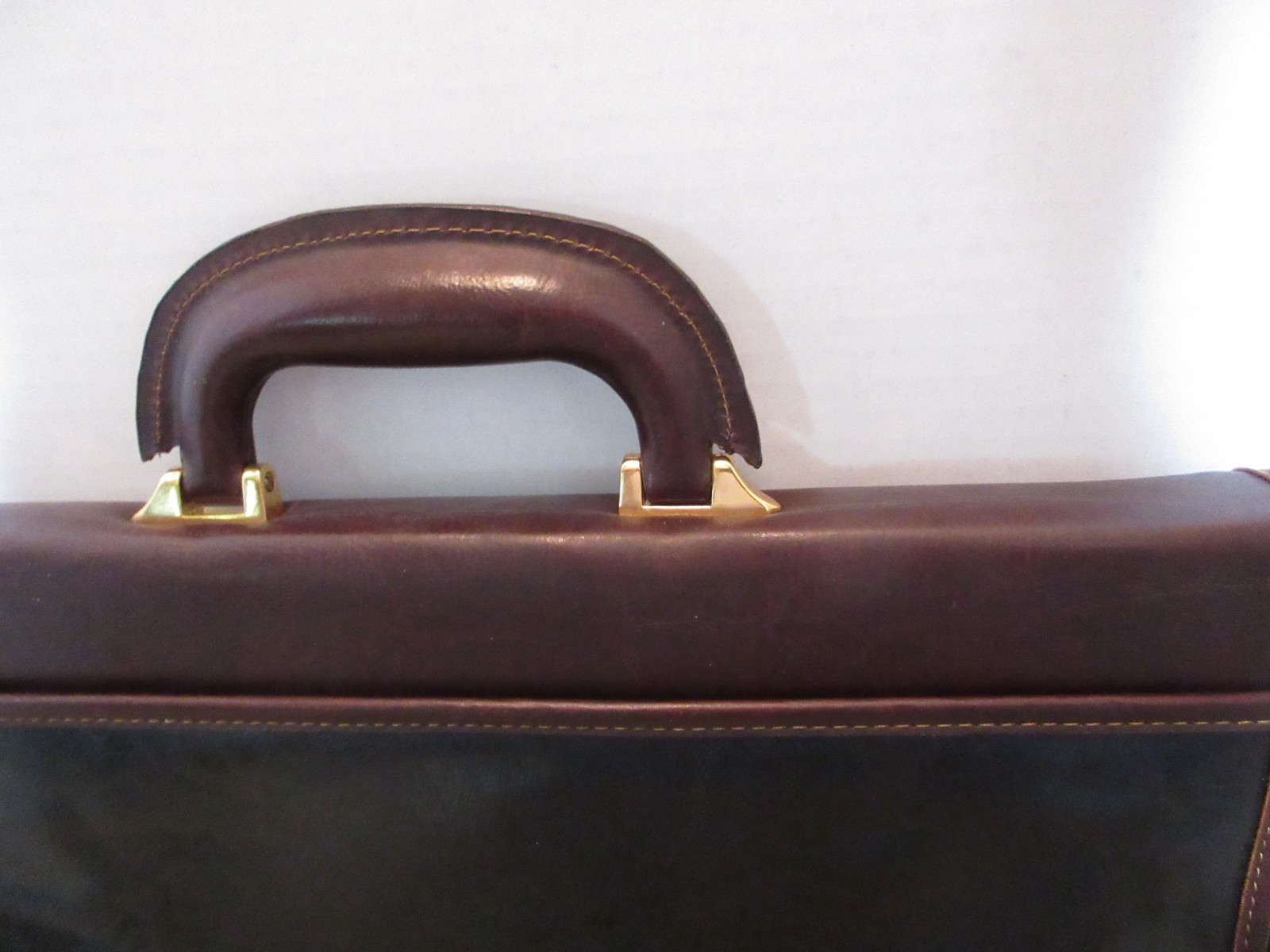Victor Hugo Leather Document Case /Business Bag/ Snap Close w/Lock
