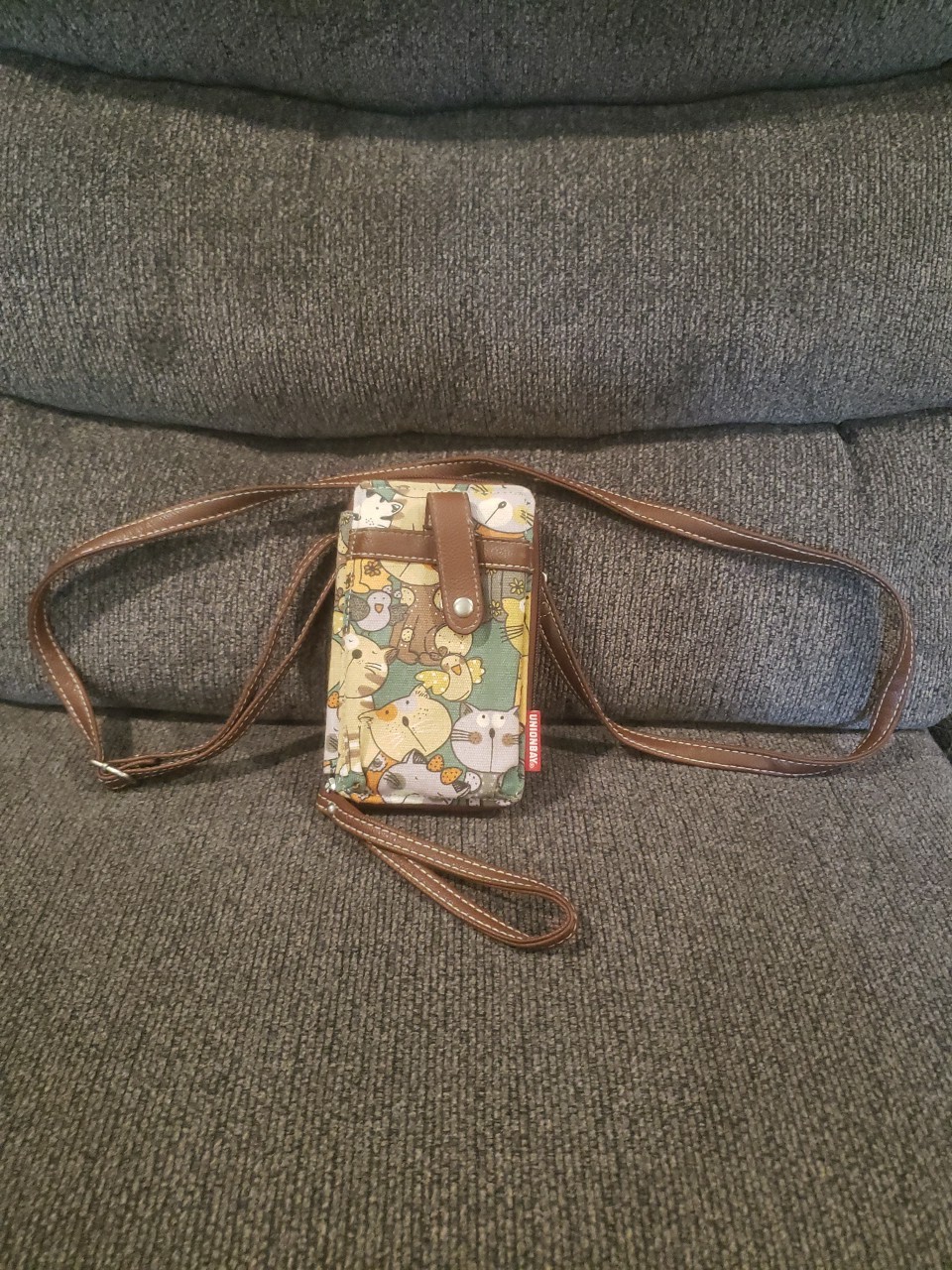 Union Bay Wallet Crossbody Wristlet Phone Pouch Zip Around