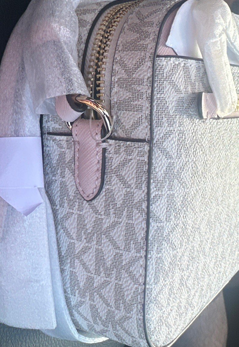 Michael Kors Jet Set Large East West Vanilla Pink Crossbody Bag NWT