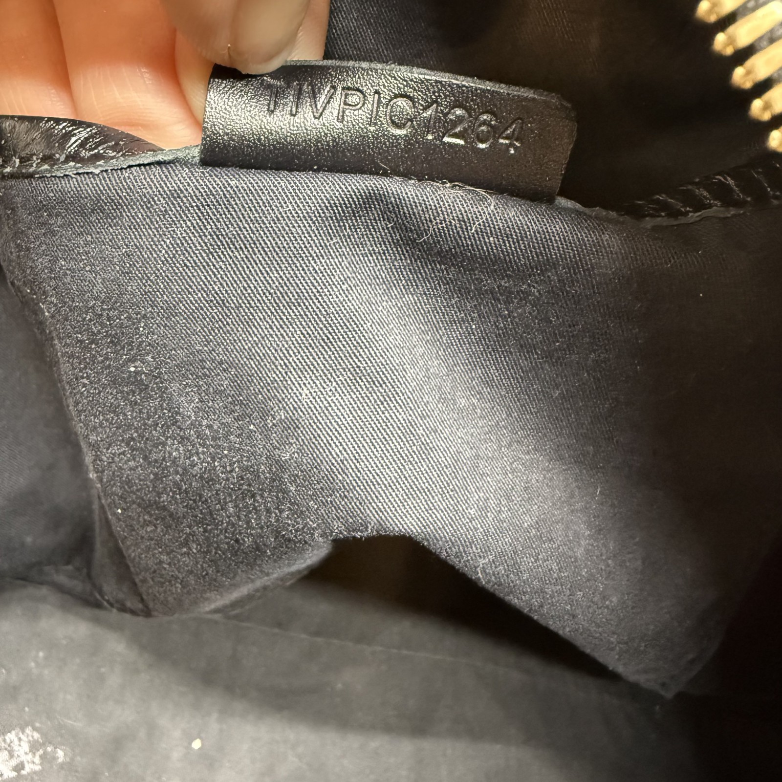 Burberry Salisbury Haymarket Tote Nova Check Zip Double Handles