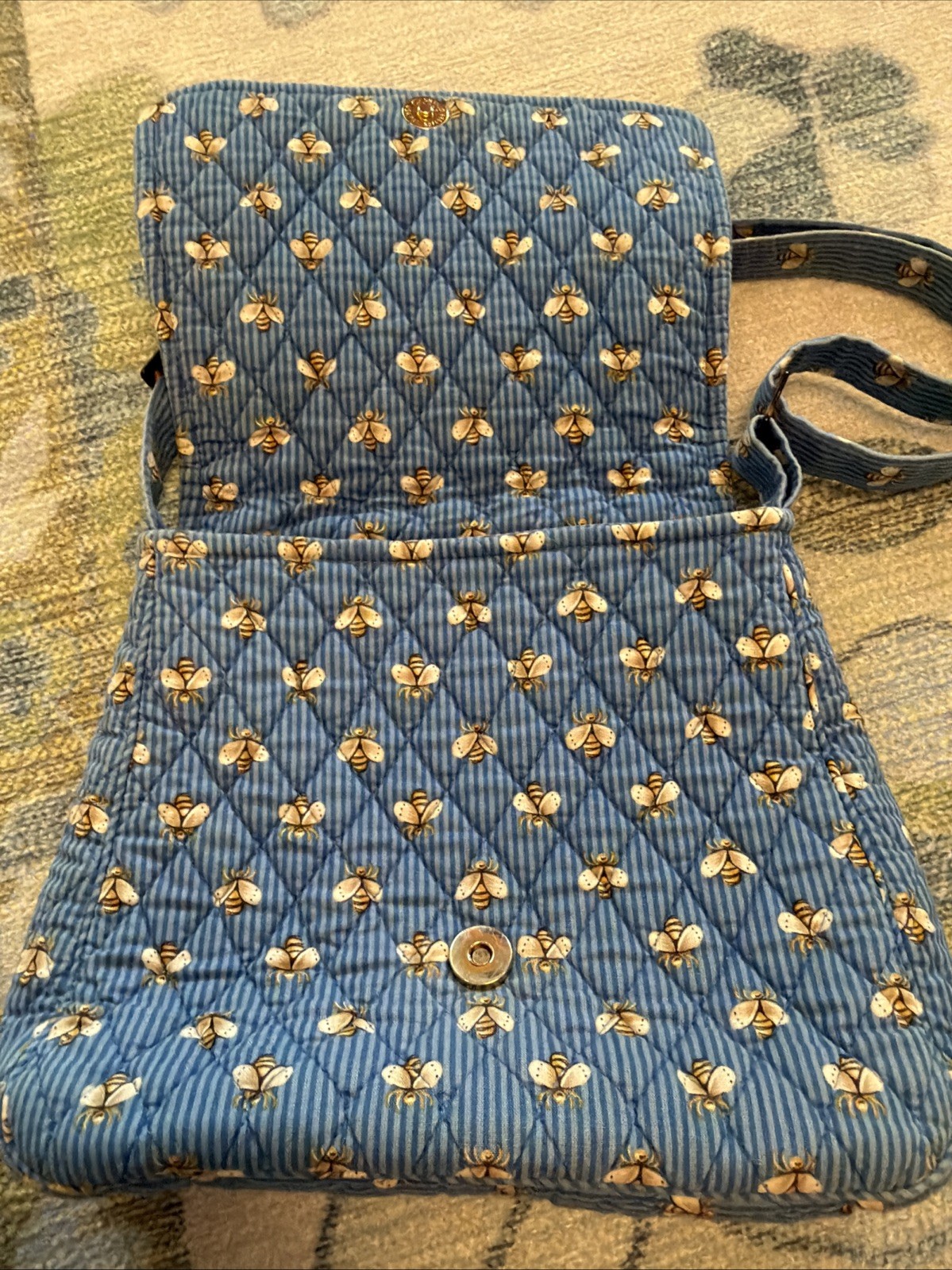 Vera Bradley Blue Bee Handbag