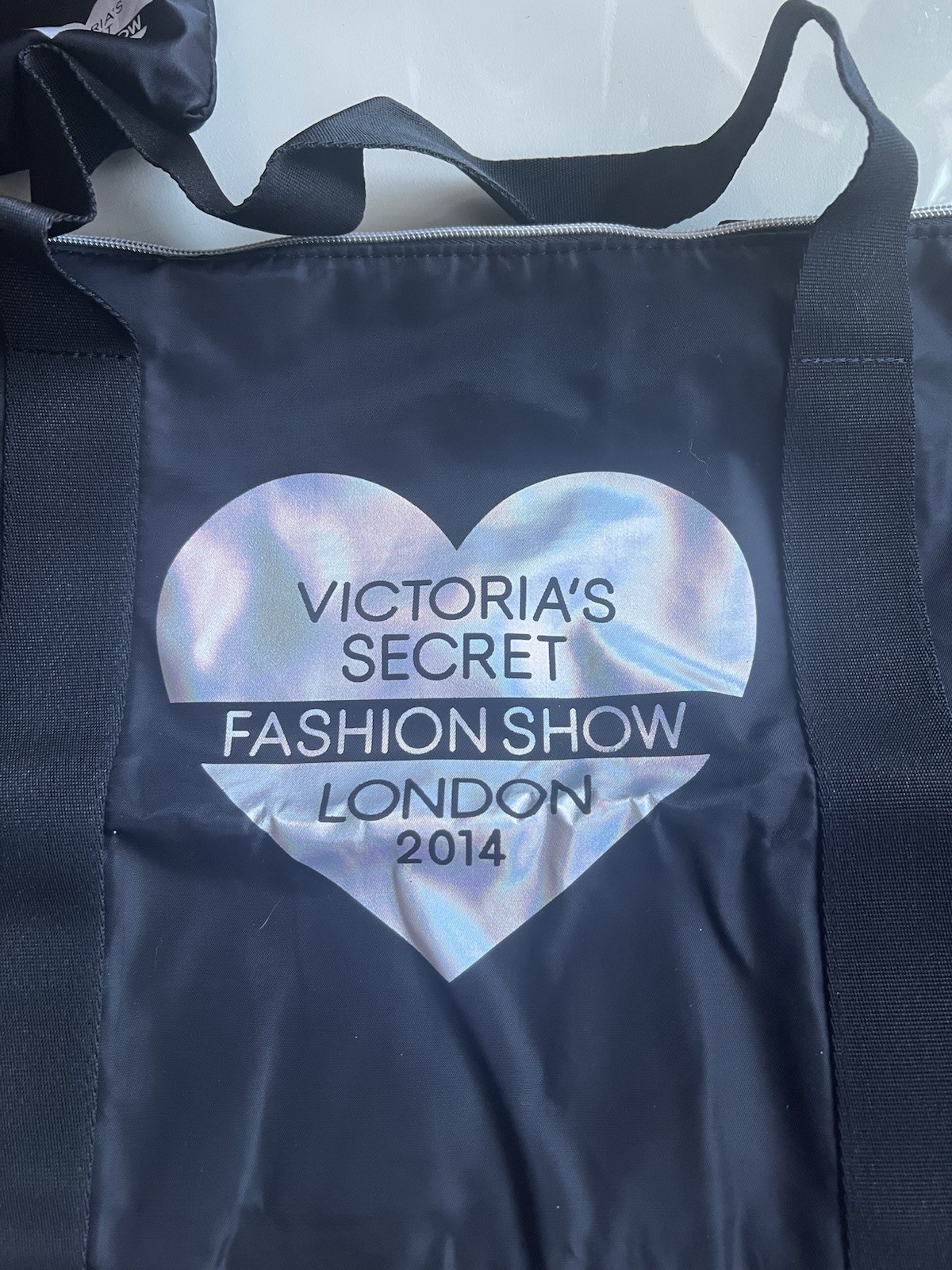 Victoria’s Secret Fashion Show London 2014 Tote & Pouch NWT – $85 Retail