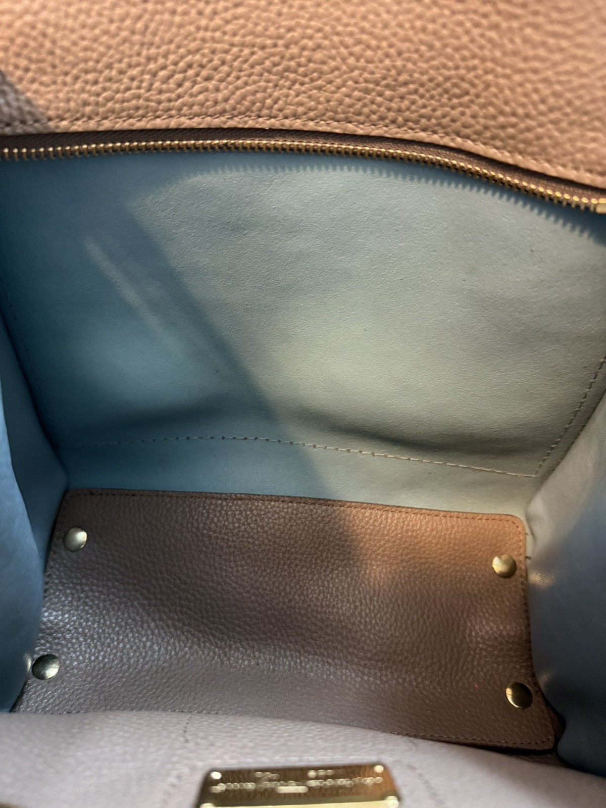 Salvatore Ferragamo Amy Handbag Gray Beige Leather Small Crossbody