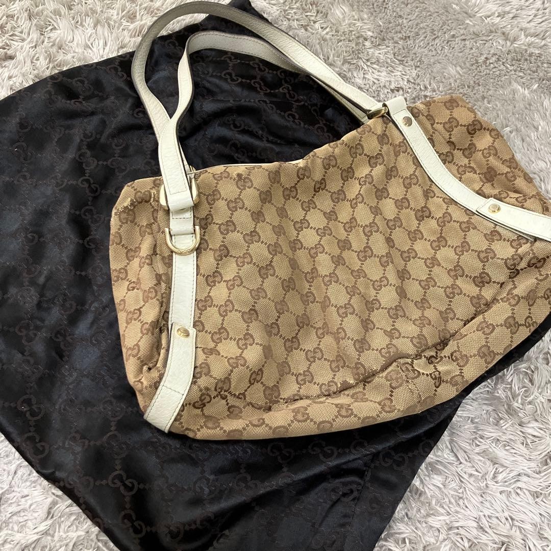 Gucci GG Pattern Beige Shoulder Bag