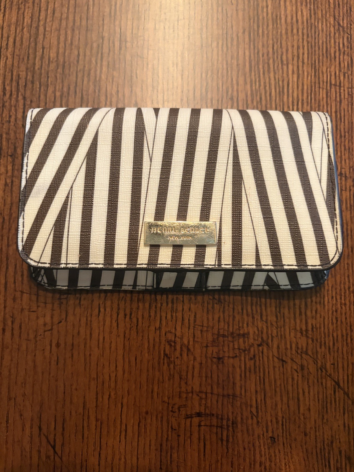 Henri Bendel Wallet Limited Designer Collection – With Original Dust Bag