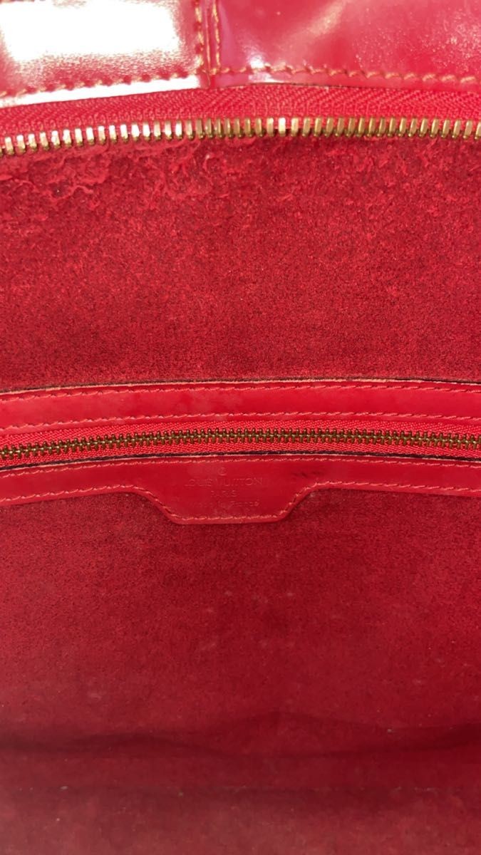 LOUIS VUITTON Bag: Epi Lussac M52287 Red W41H30D12cm w/o accessories;