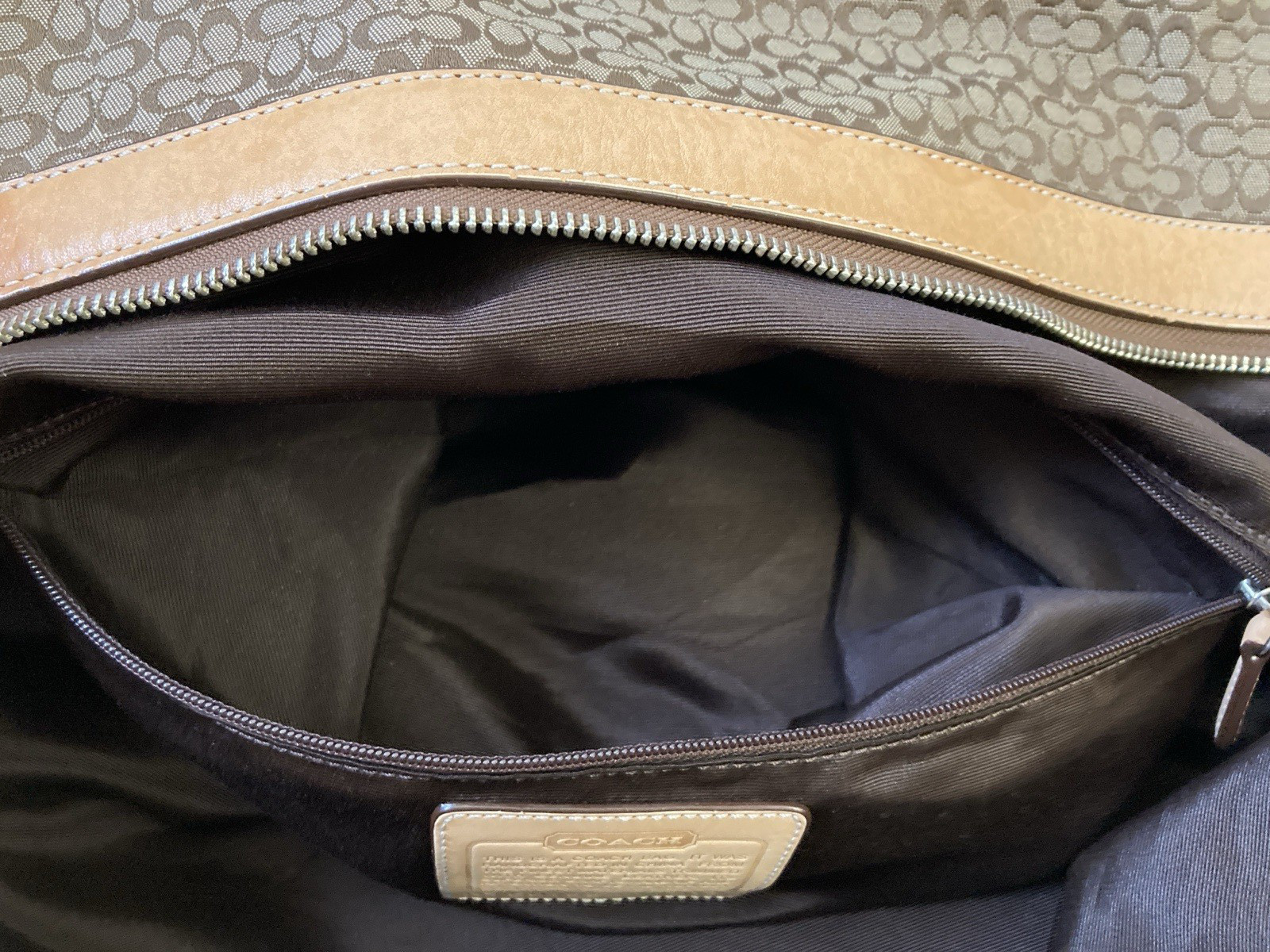 Genuine Coach Signature Duffle Bag – Brown/Tan with Tan Leather Trim F77013